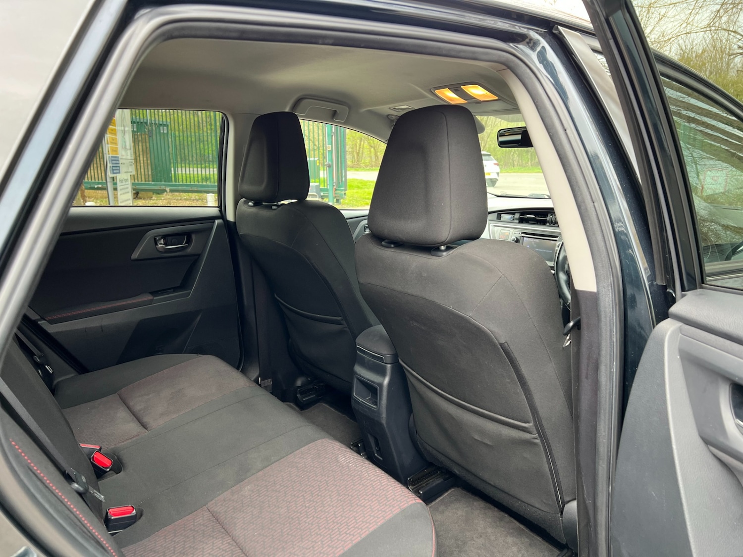 Used Toyota Auris 2013 for sale - 77988797: Photo 25