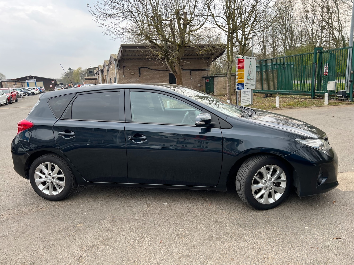 Used Toyota Auris 2013 for sale - 77988797: Photo 4