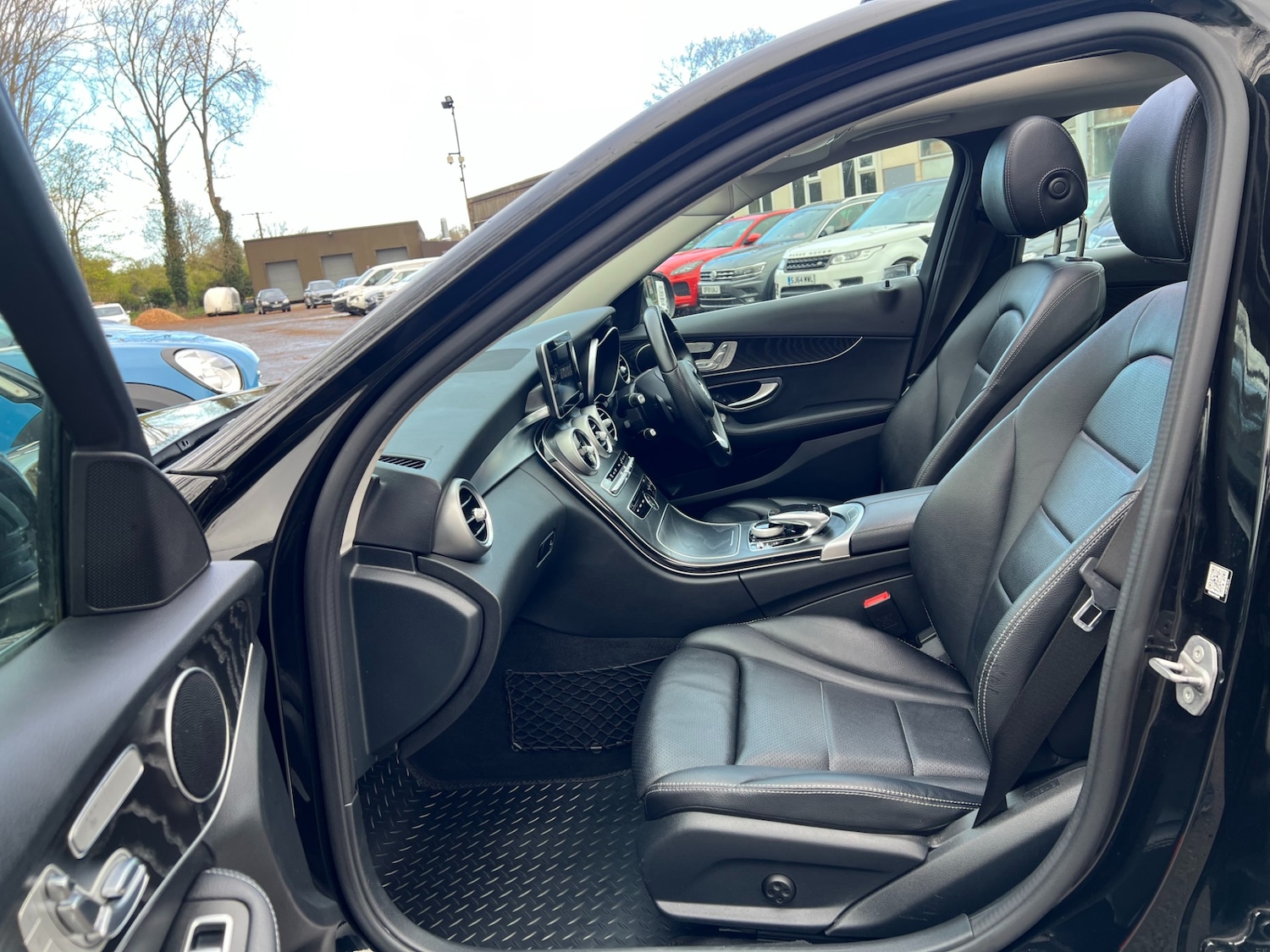 Used Mercedes-Benz C Class 2016 for sale - 78013058: Photo 25