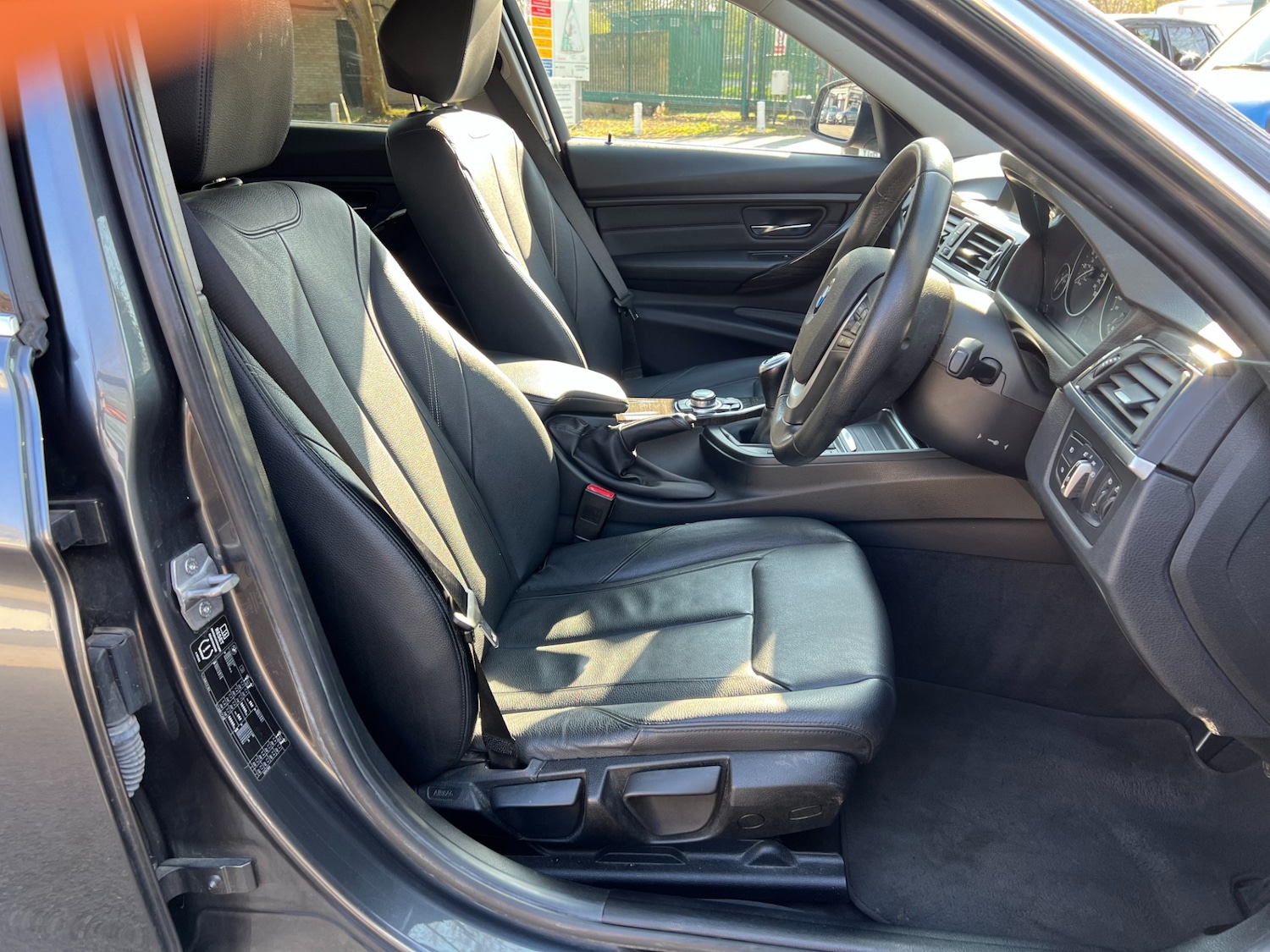 Used BMW 3 Series 2014 for sale - 77950537: Photo 19