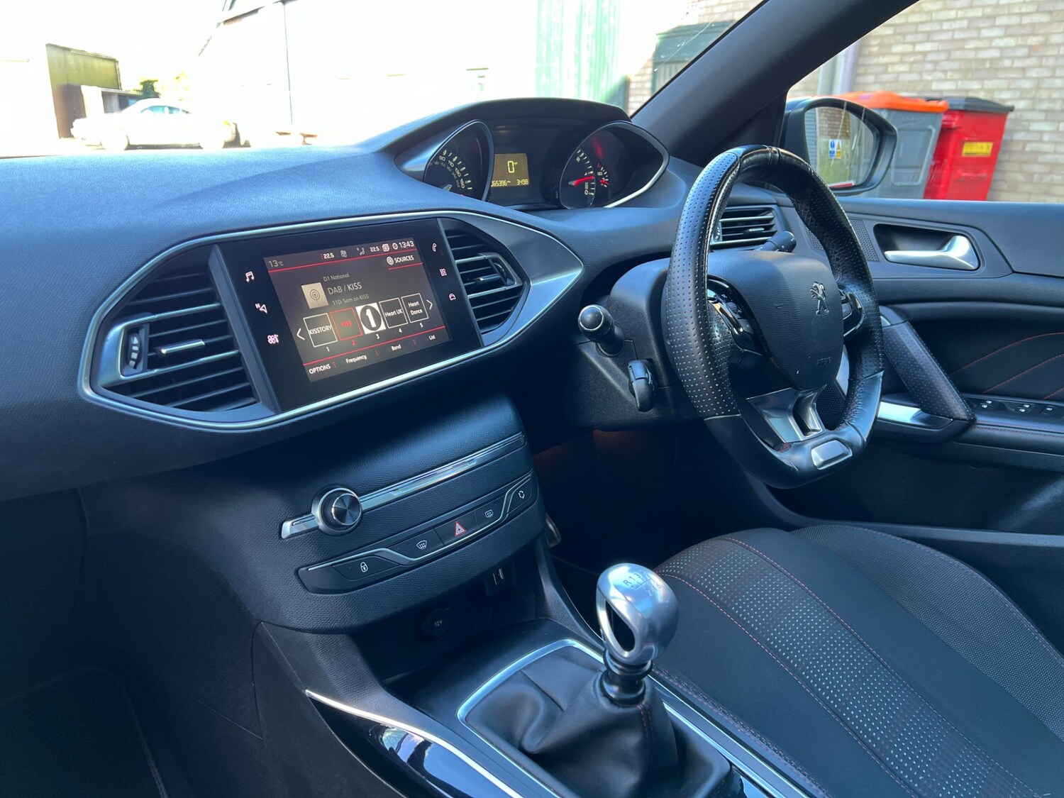 Used Peugeot 308 2018 for sale - 77556053: Photo 17