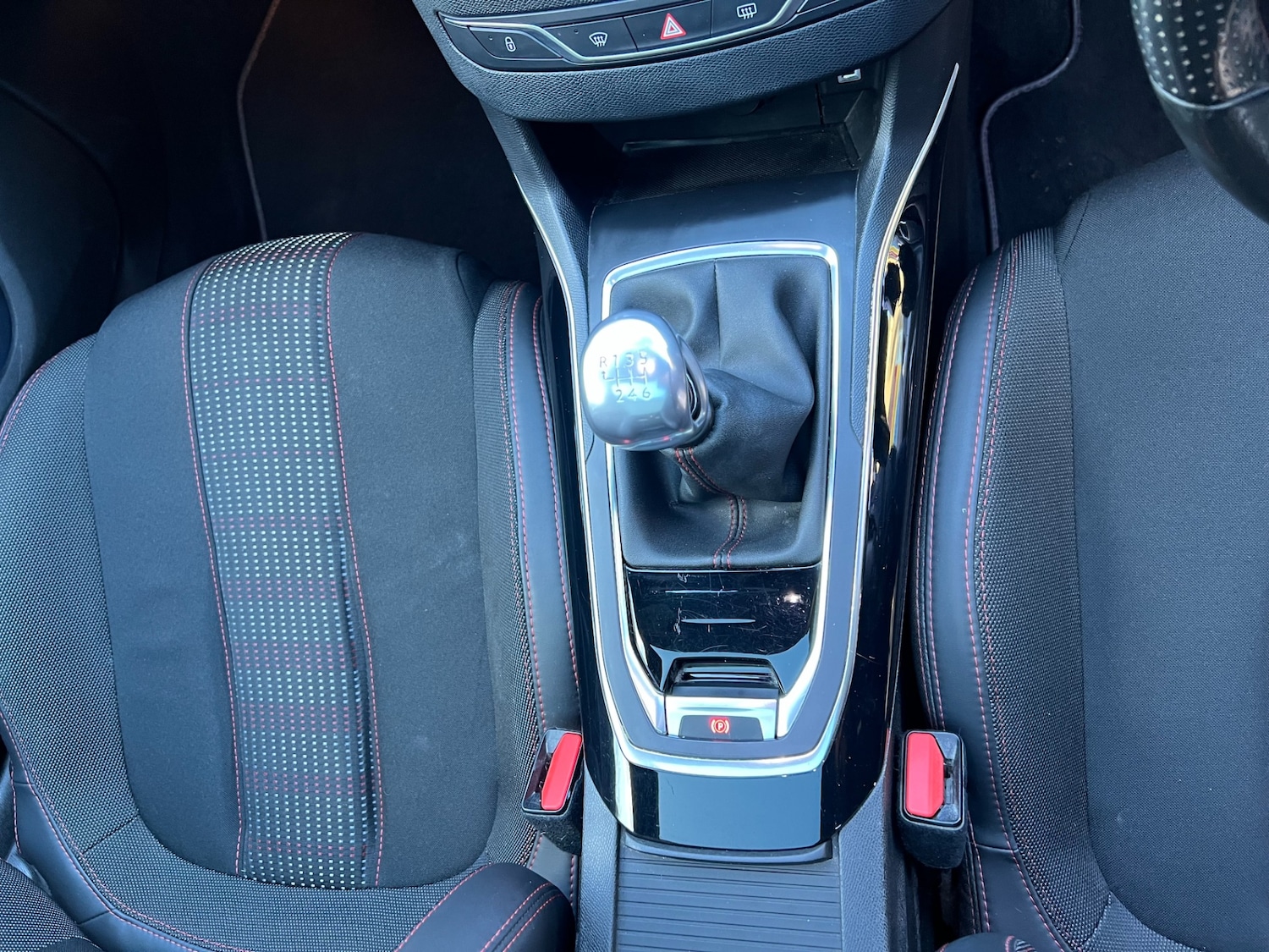 Used Peugeot 308 2018 for sale - 77556053: Photo 34