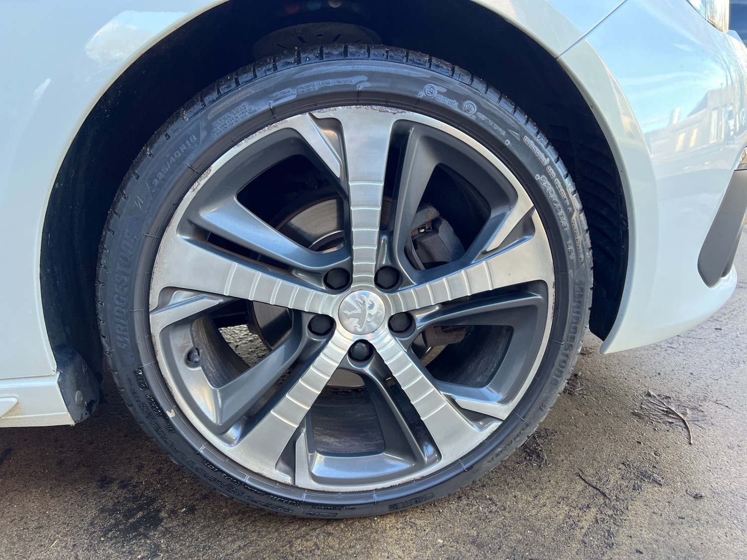 Used Peugeot 308 2018 for sale - 77556053: Photo 35