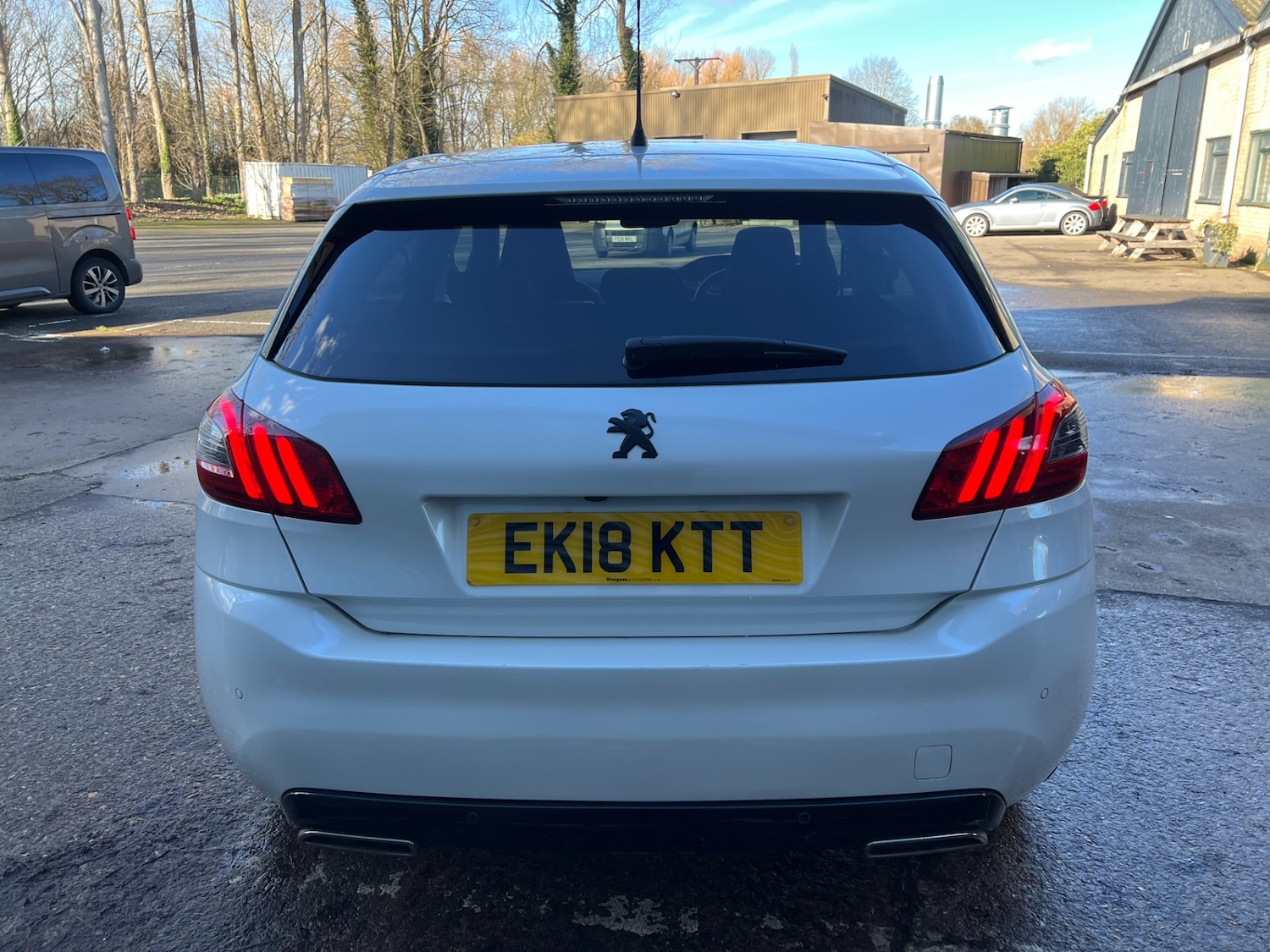 Used Peugeot 308 2018 for sale - 77556053: Photo 6