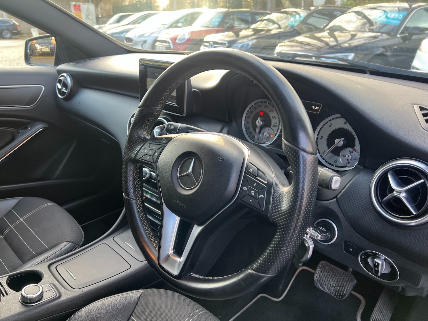 Used Mercedes-Benz A-Class 2015 for sale - 76846112: Photo 15