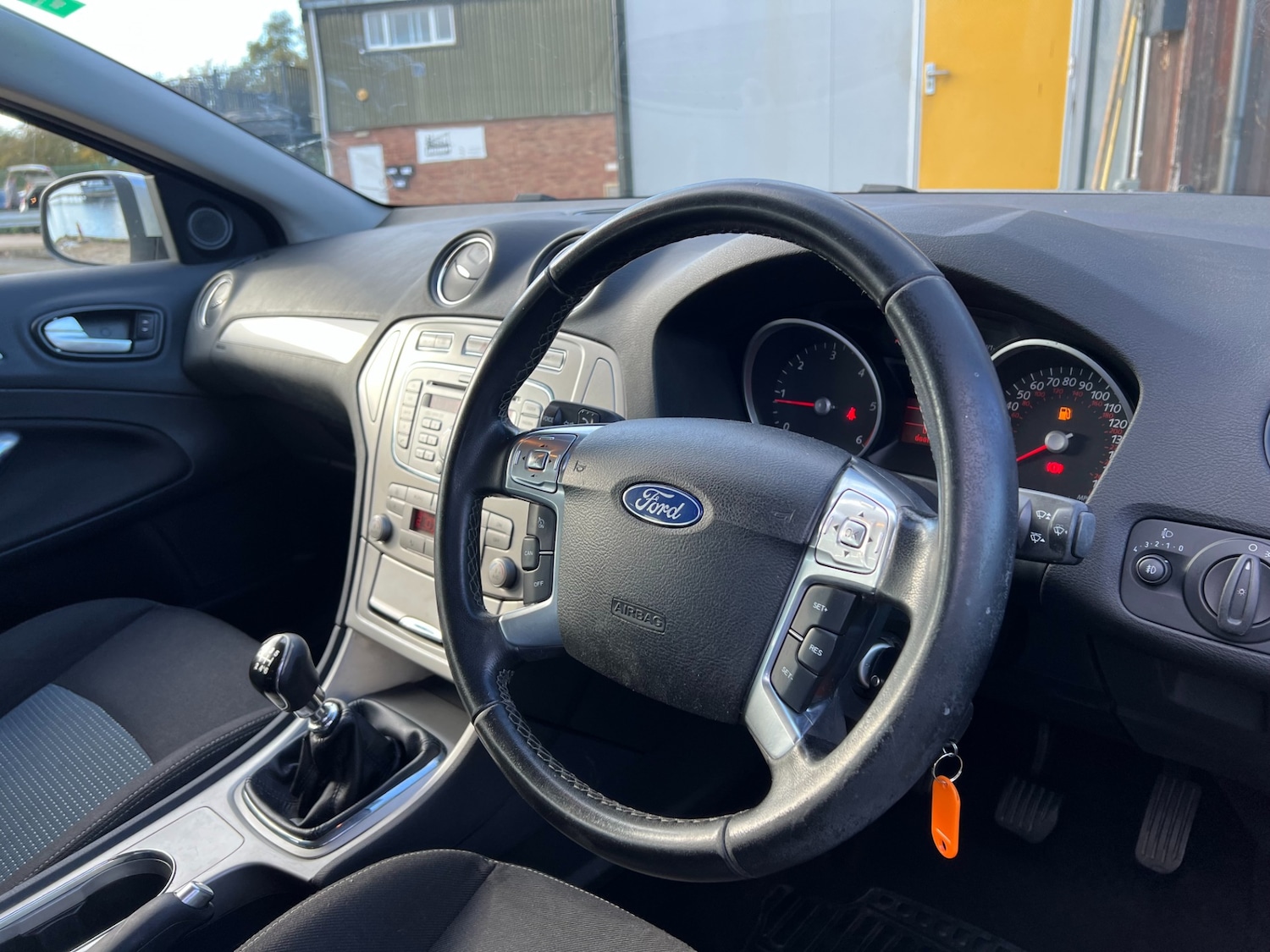 Used Ford Mondeo 2009 for sale - 76436674: Photo 14