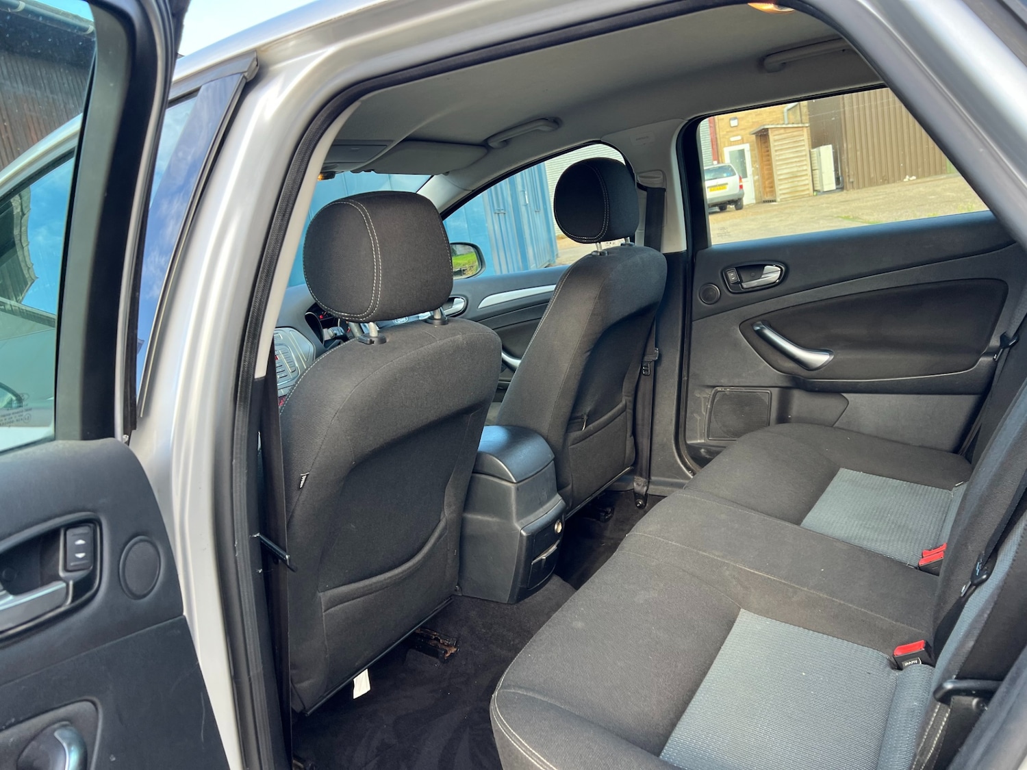 Used Ford Mondeo 2009 for sale - 76436674: Photo 19