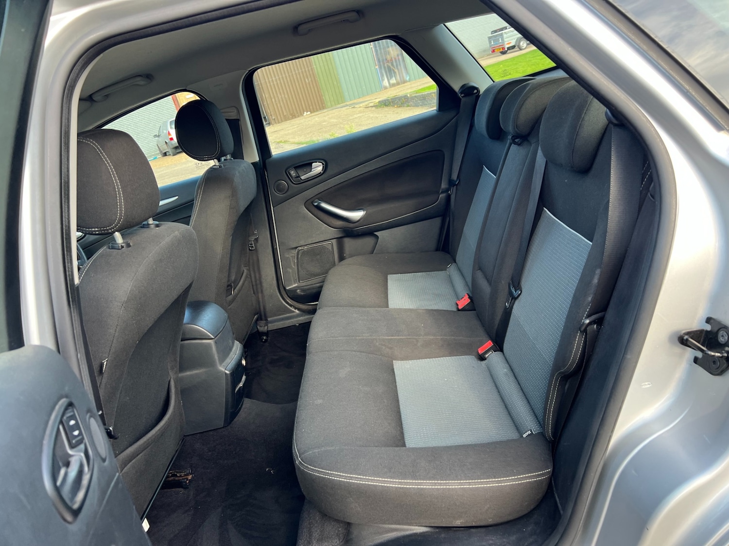 Used Ford Mondeo 2009 for sale - 76436674: Photo 27