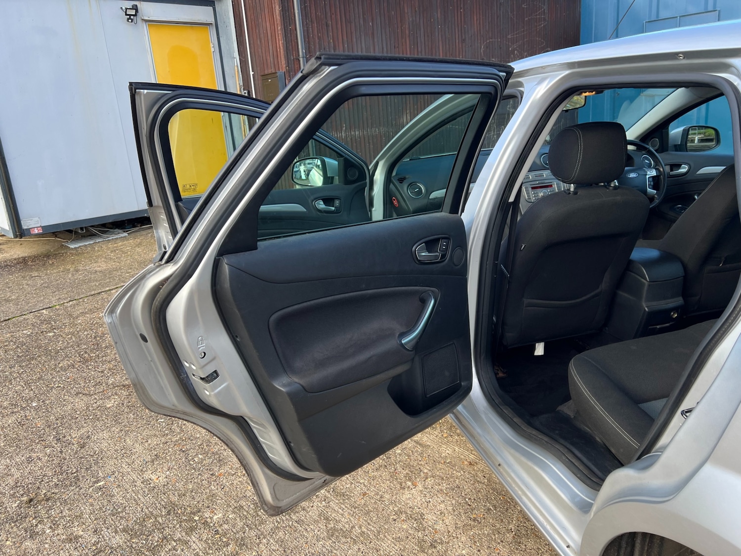 Used Ford Mondeo 2009 for sale - 76436674: Photo 29