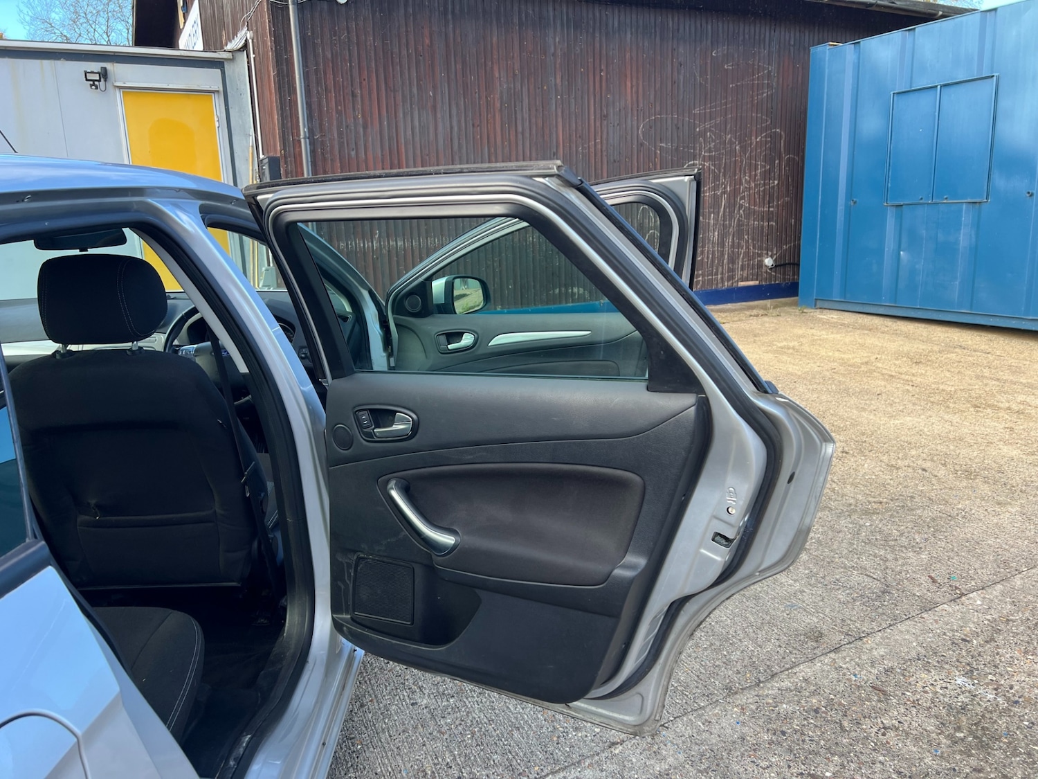 Used Ford Mondeo 2009 for sale - 76436674: Photo 31