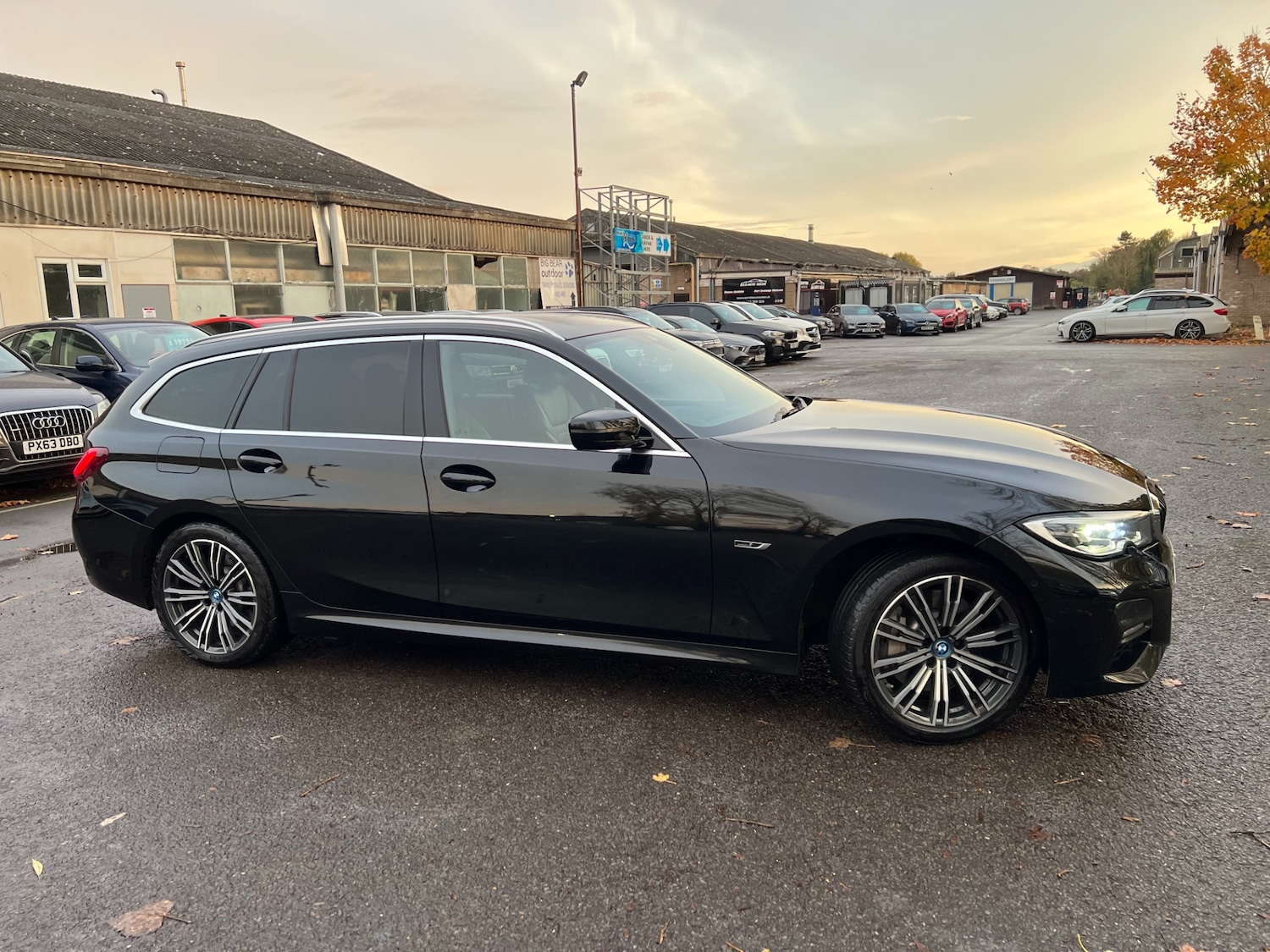 Used BMW 3 Series 2021 for sale - 76504641: Photo 3