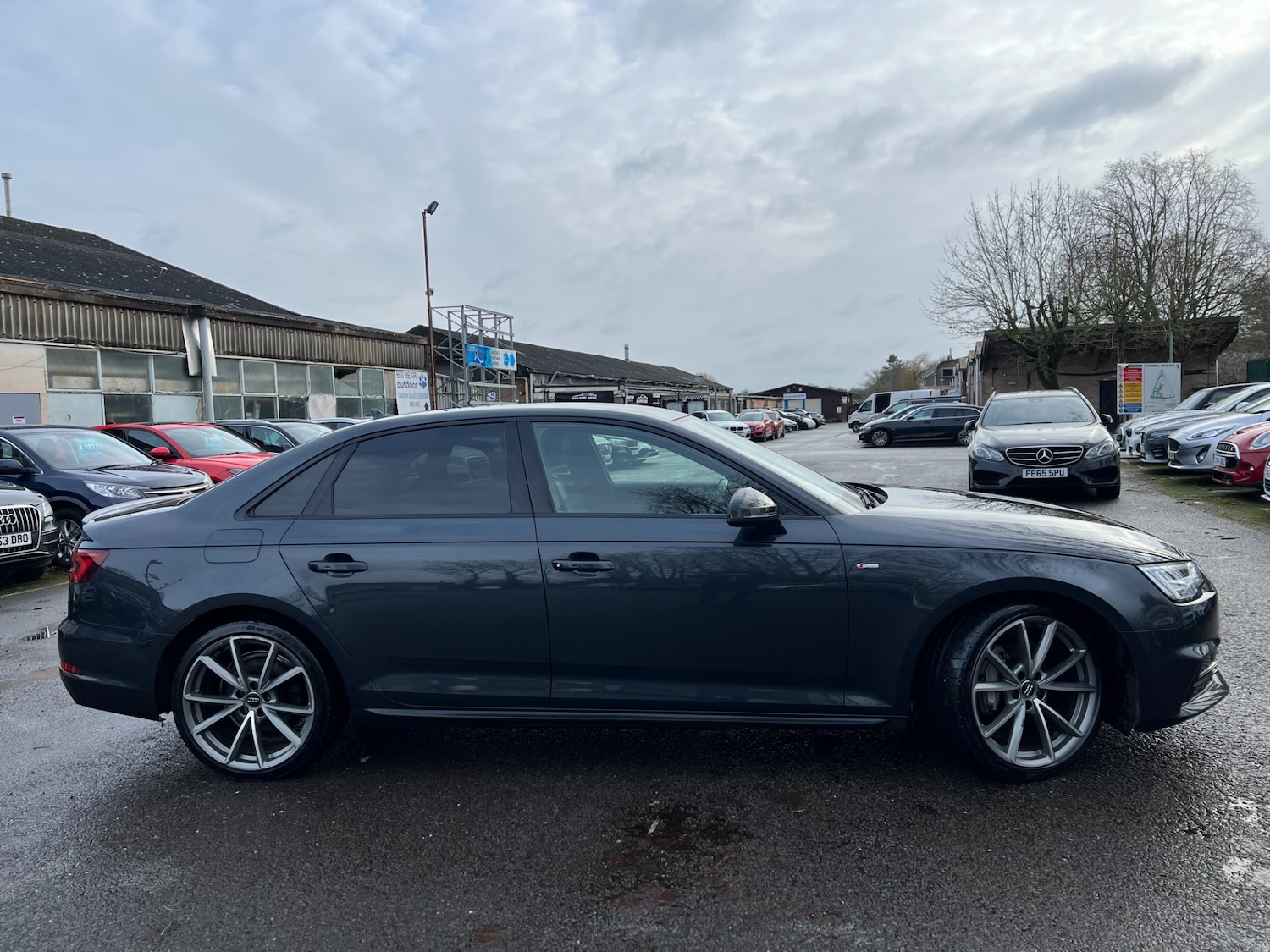 Used Audi A4 2018 for sale - 77149692: Photo 4