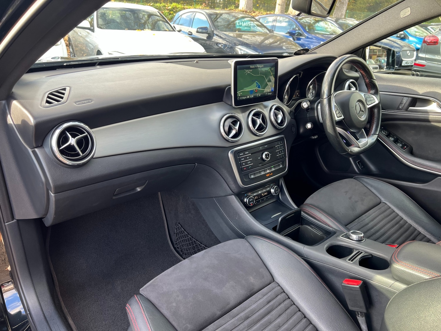 Used Mercedes-Benz GLA 2015 for sale - 76542953: Photo 11