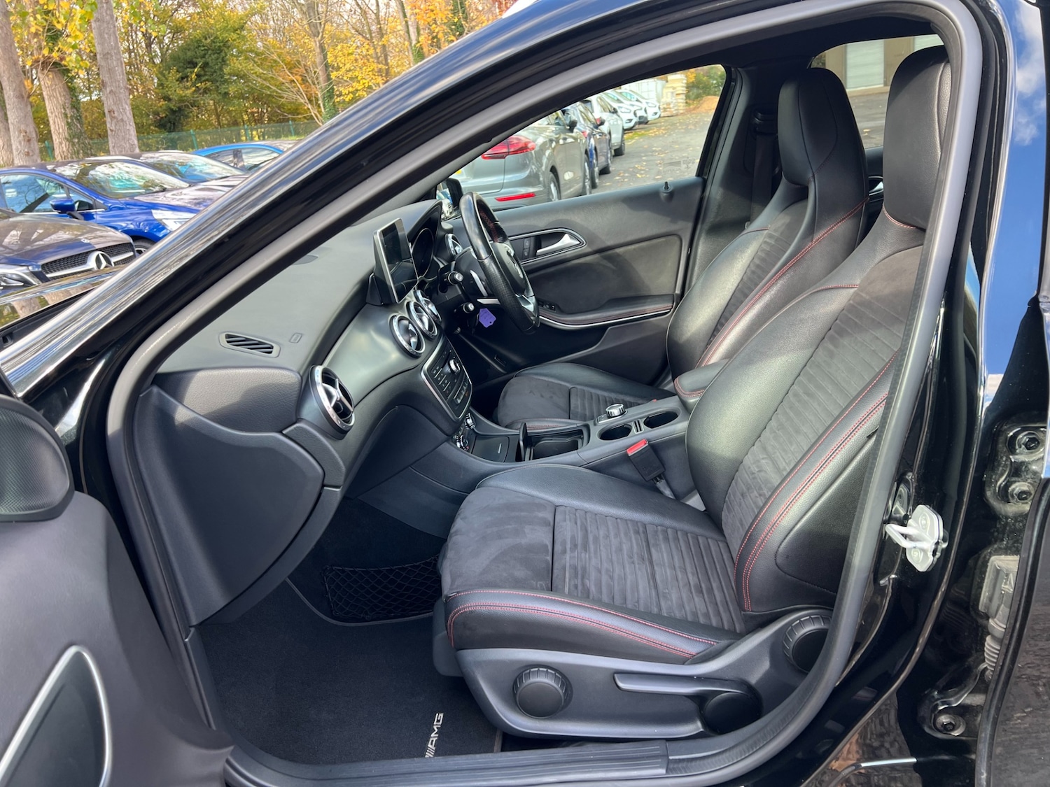 Used Mercedes-Benz GLA 2015 for sale - 76542953: Photo 13