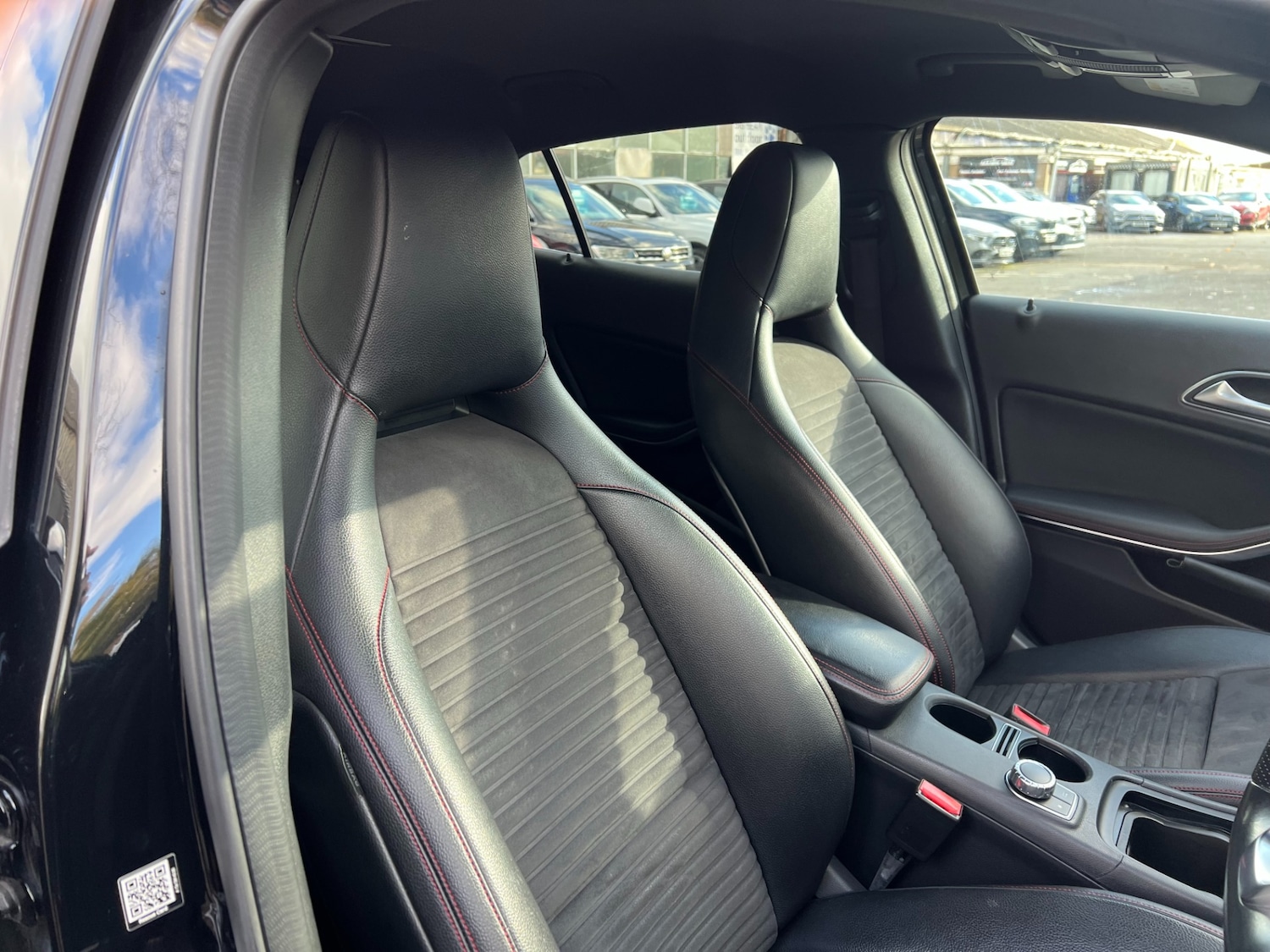 Used Mercedes-Benz GLA 2015 for sale - 76542953: Photo 16