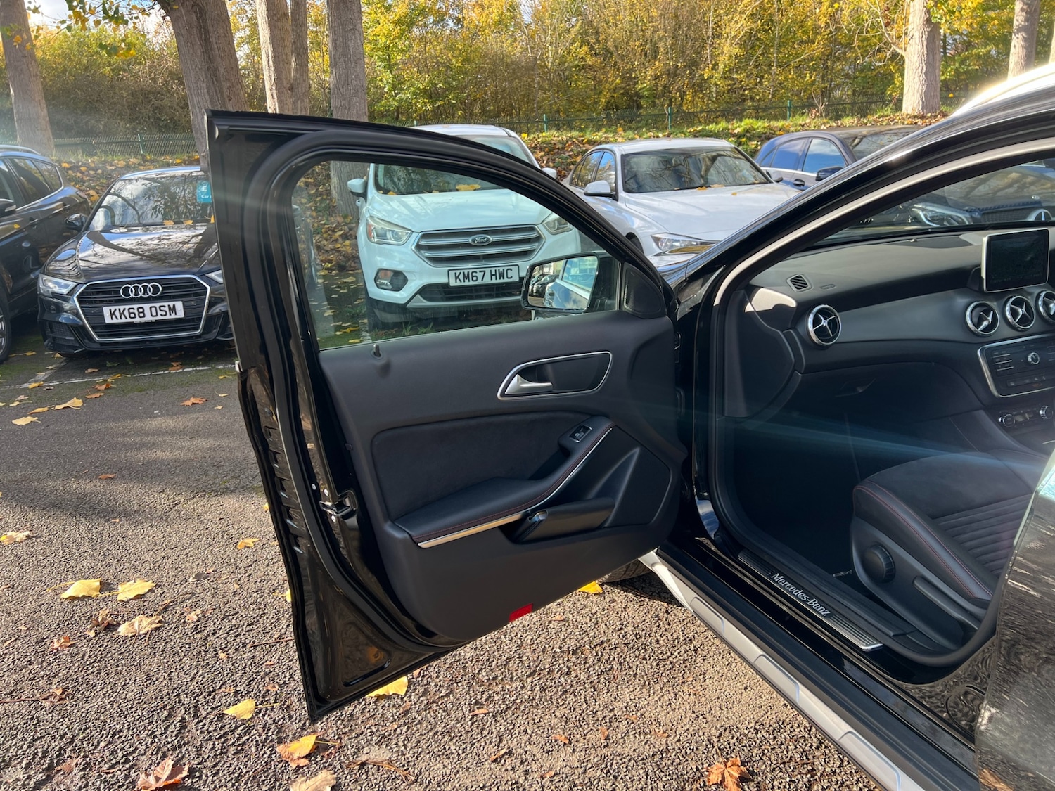 Used Mercedes-Benz GLA 2015 for sale - 76542953: Photo 29