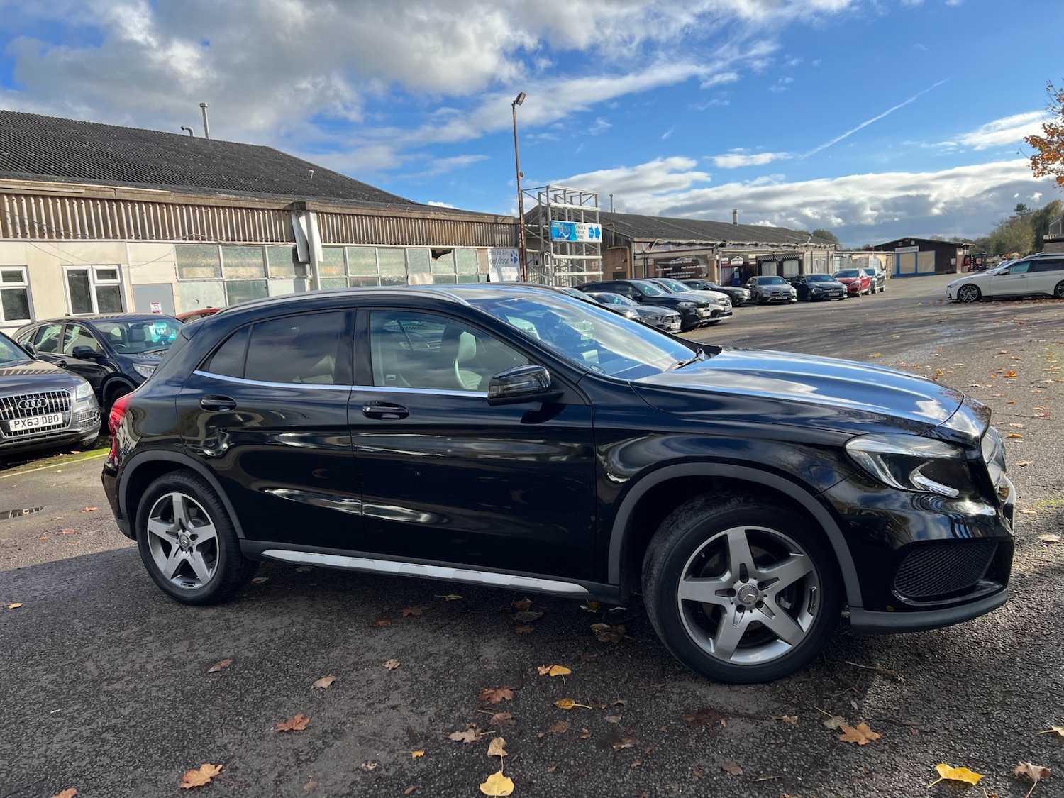 Used Mercedes-Benz GLA 2015 for sale - 76542953: Photo 3