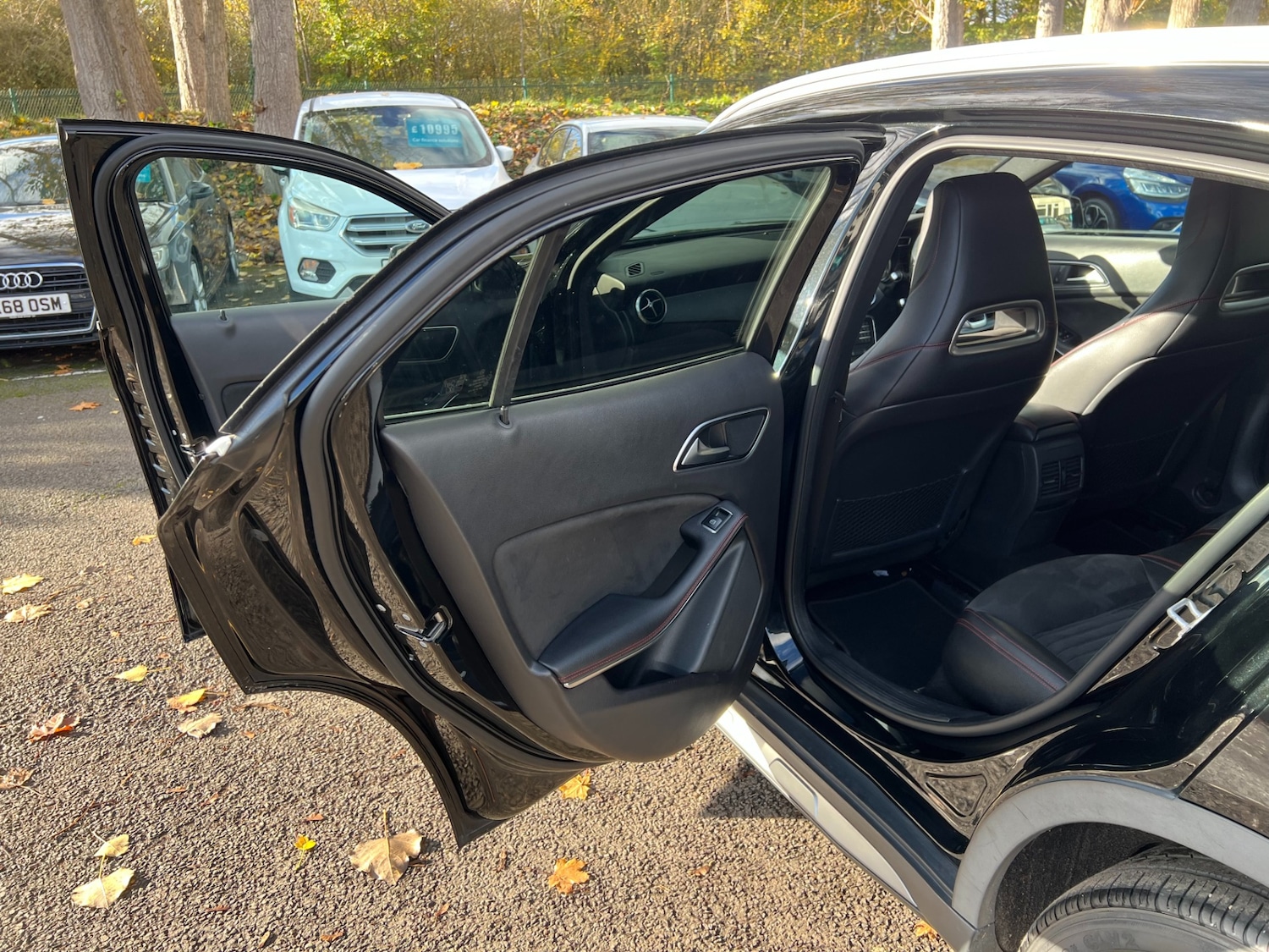 Used Mercedes-Benz GLA 2015 for sale - 76542953: Photo 30