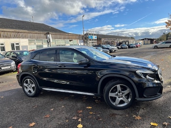 Used Mercedes-Benz GLA 2015 for sale - 76542953: Photo