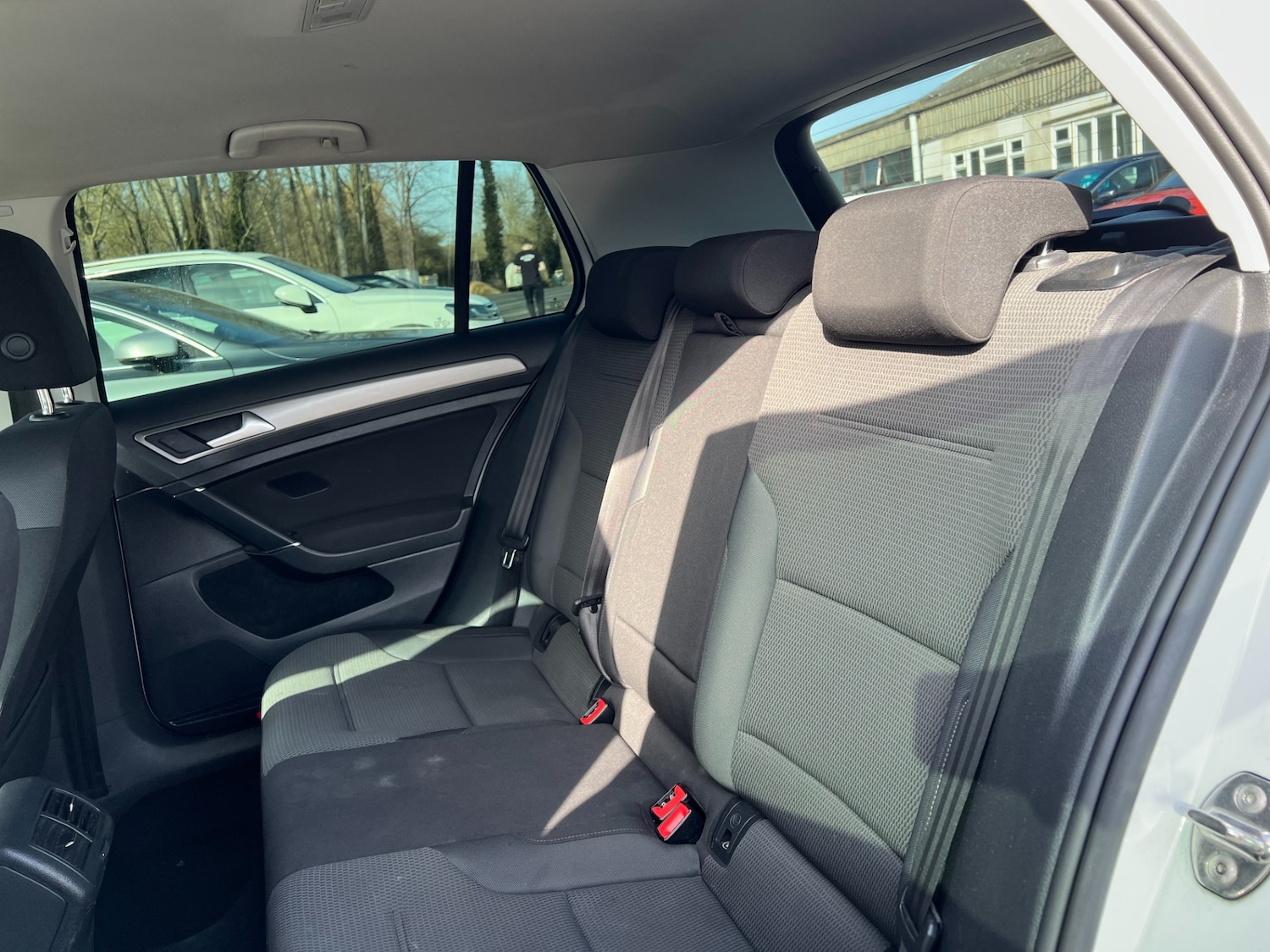 Used Volkswagen Golf 2016 for sale - 77663693: Photo 30