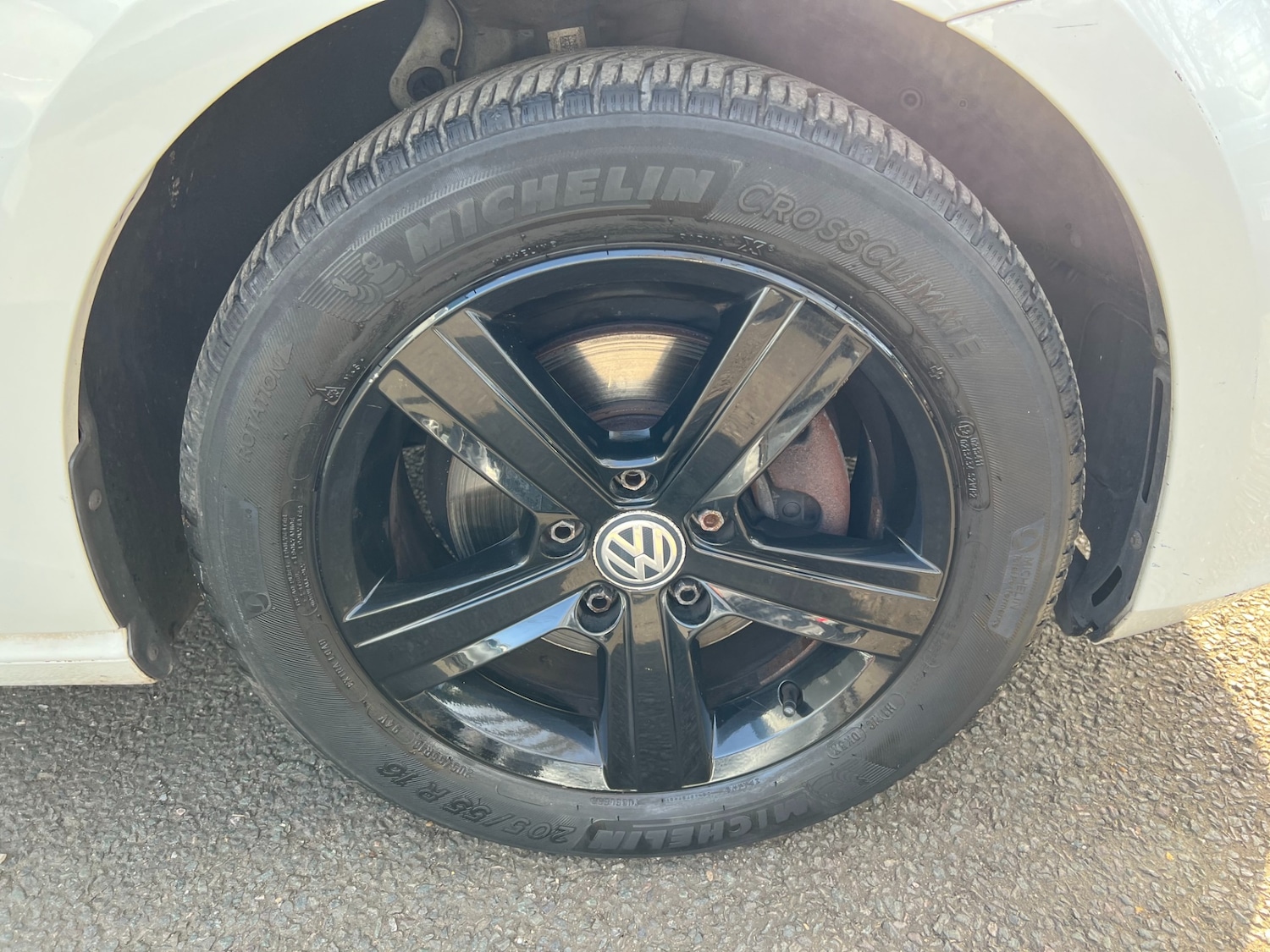 Used Volkswagen Golf 2016 for sale - 77663693: Photo 35