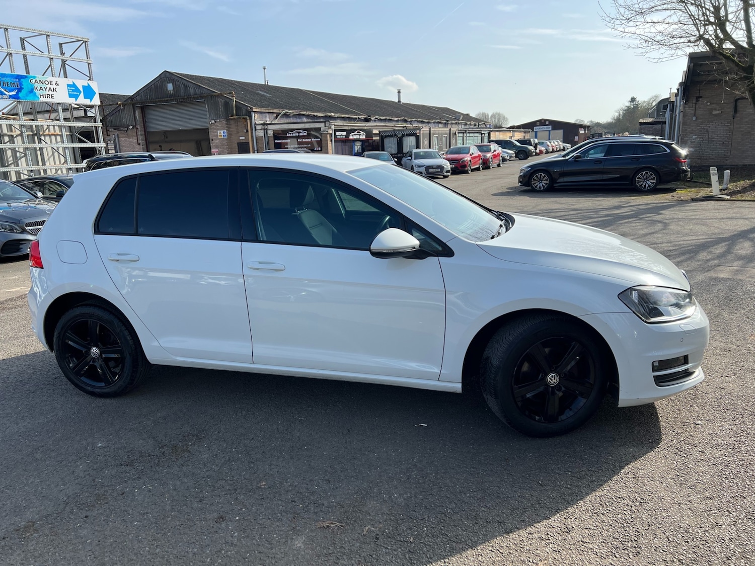 Used Volkswagen Golf 2016 for sale - 77663693: Photo 4