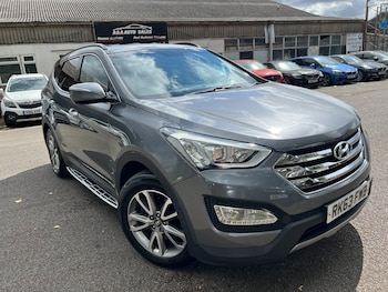 Used Hyundai Santa Fe 2013 for sale - 75581765: Photo