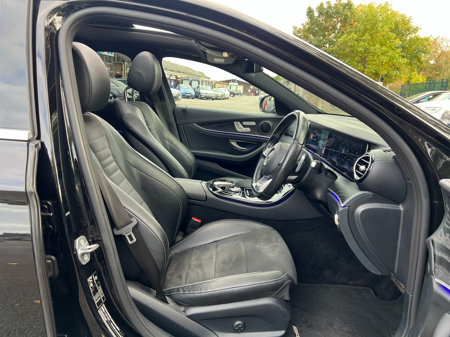 Used Mercedes-Benz E Class 2017 for sale - 76209160: Photo 17