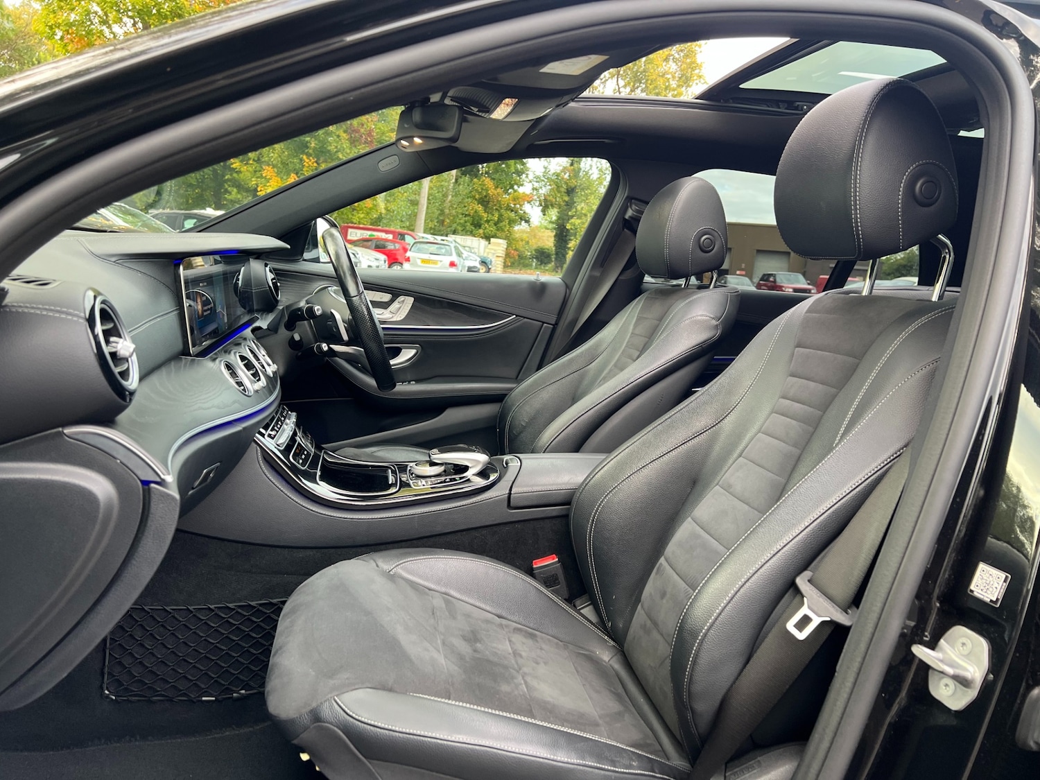 Used Mercedes-Benz E Class 2017 for sale - 76209160: Photo 18