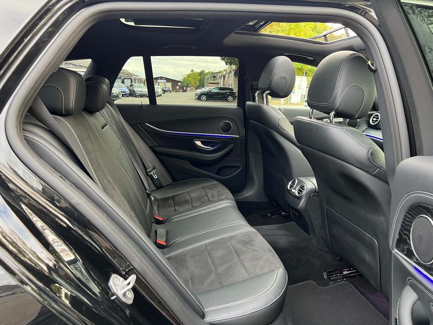 Used Mercedes-Benz E Class 2017 for sale - 76209160: Photo 26