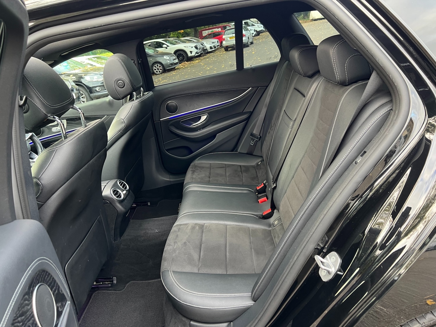 Used Mercedes-Benz E Class 2017 for sale - 76209160: Photo 28