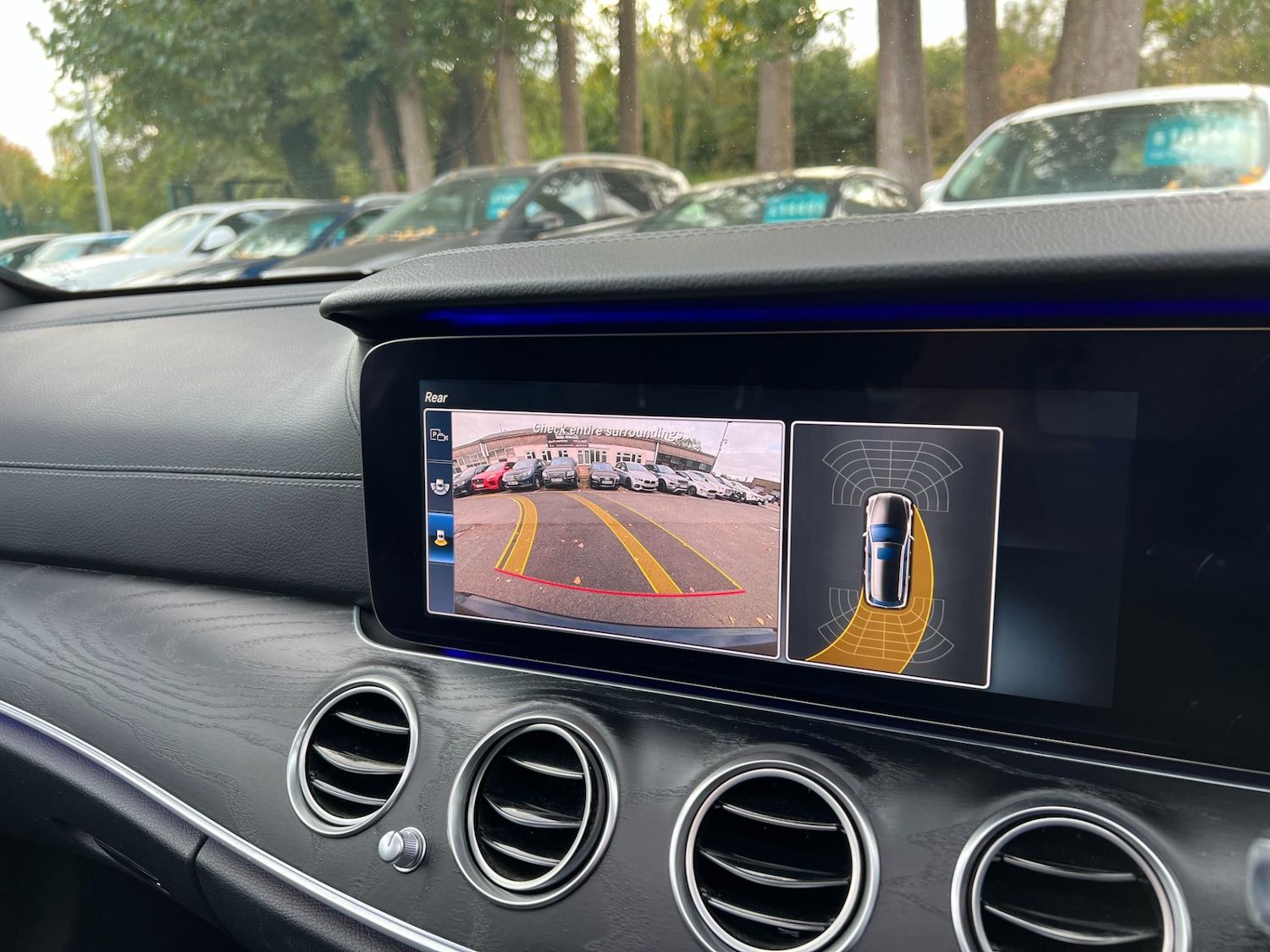 Used Mercedes-Benz E Class 2017 for sale - 76209160: Photo 45