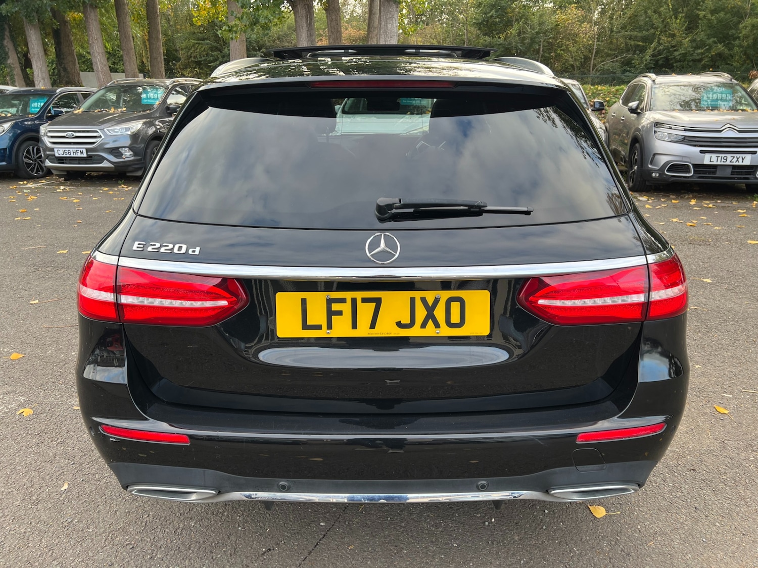 Used Mercedes-Benz E Class 2017 for sale - 76209160: Photo 6