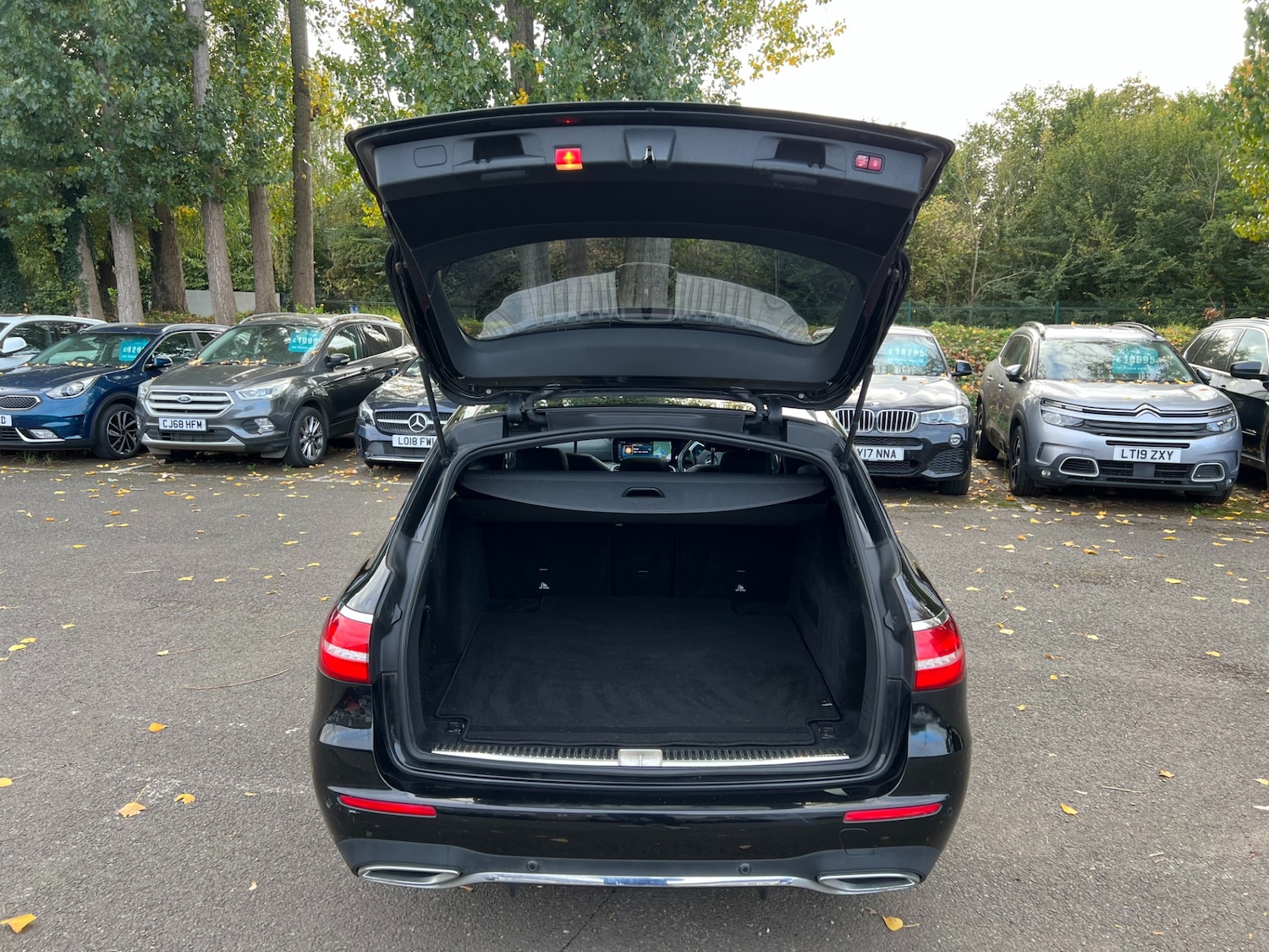 Used Mercedes-Benz E Class 2017 for sale - 76209160: Photo 7