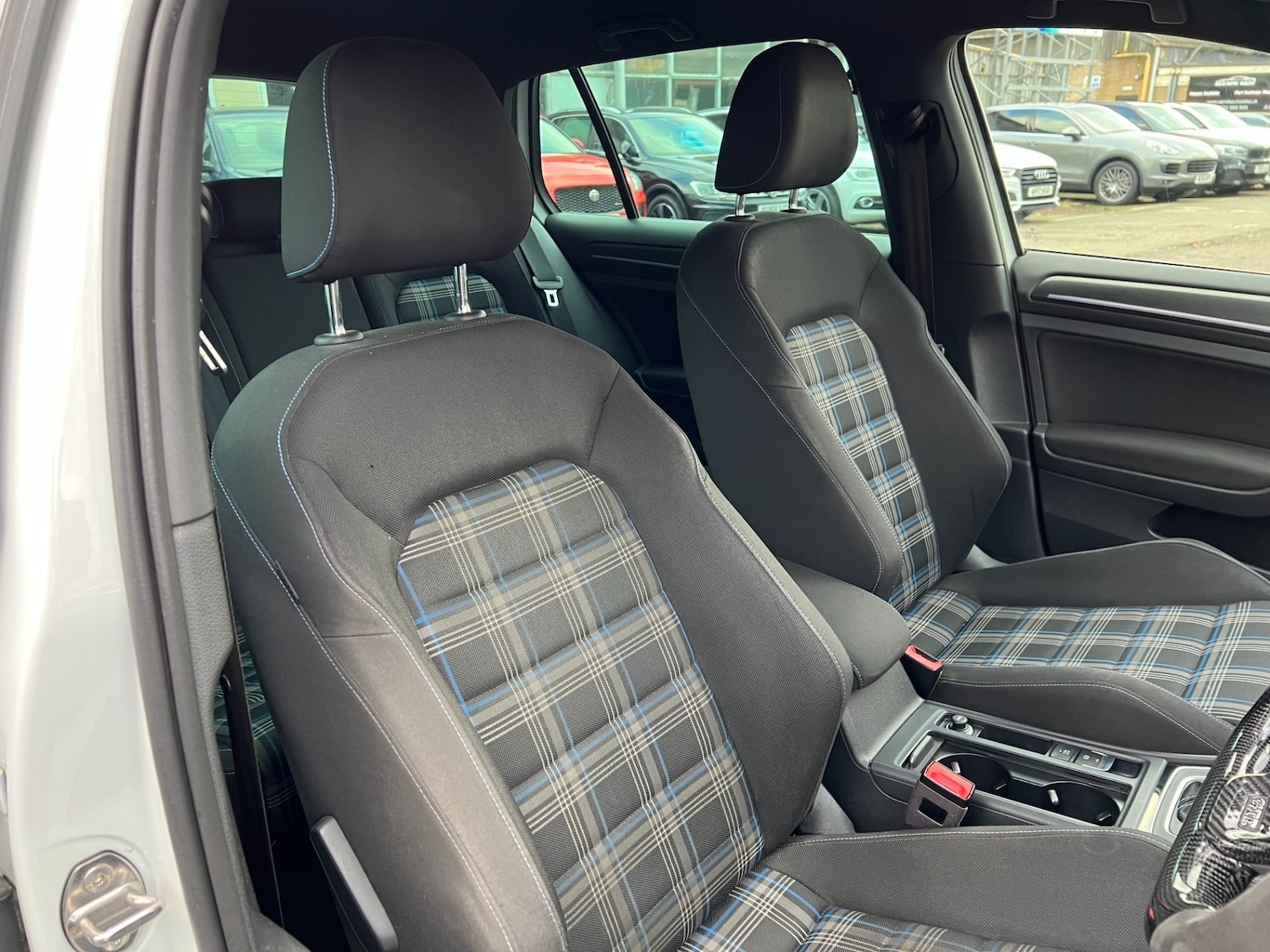 Used Volkswagen Golf 2017 for sale - 76919062: Photo 19