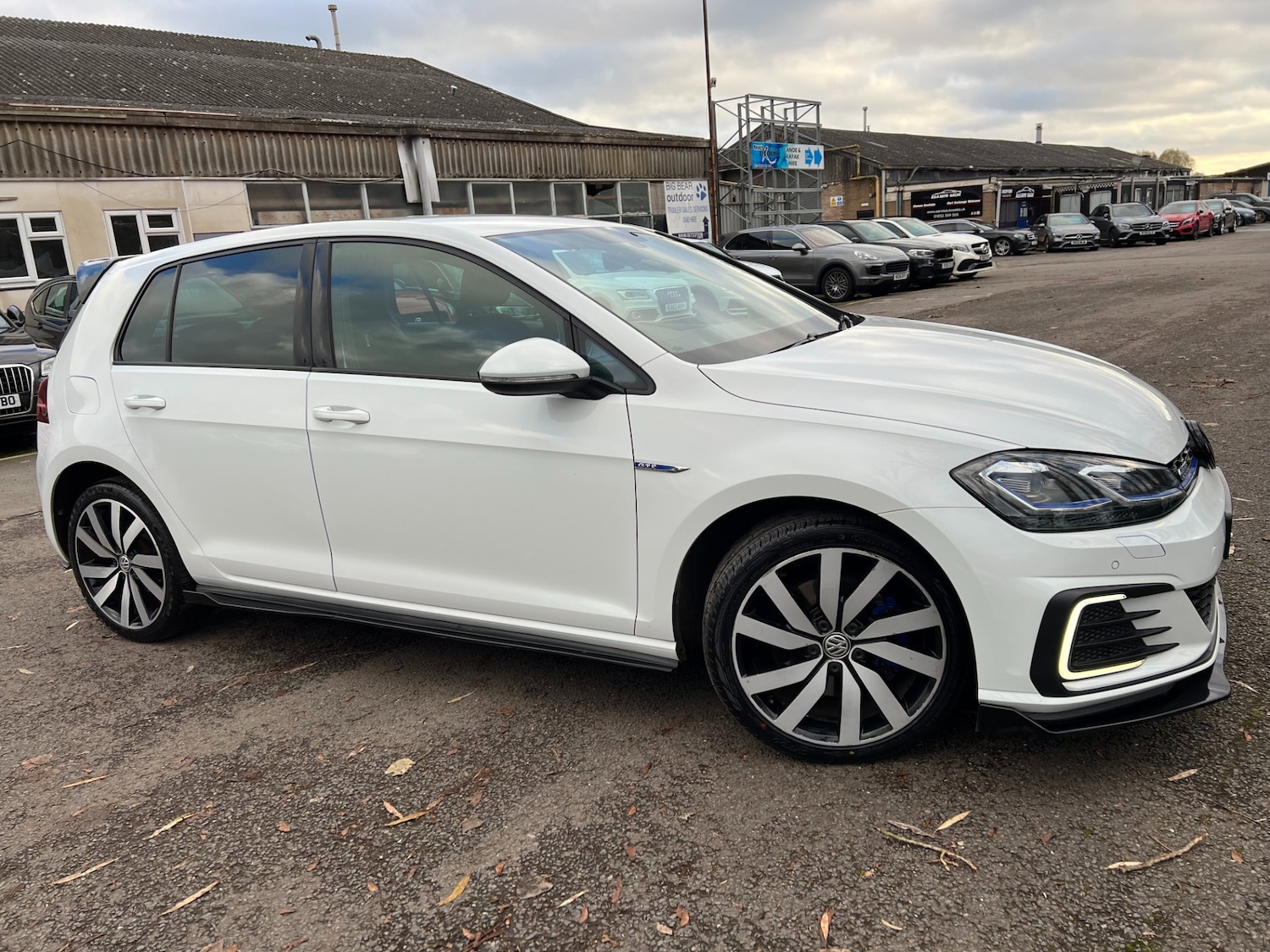 Used Volkswagen Golf 2017 for sale - 76919062: Photo 4