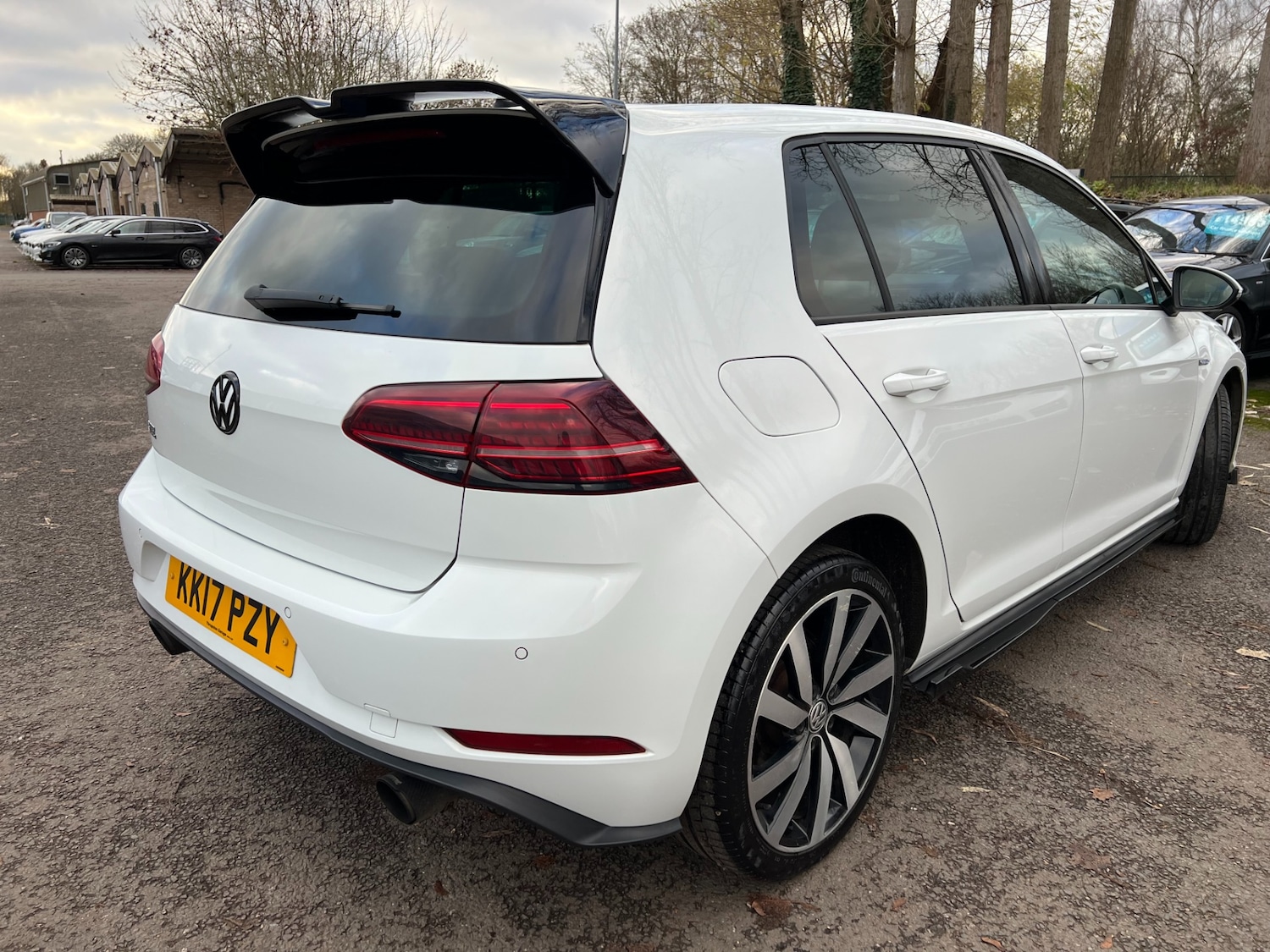 Used Volkswagen Golf 2017 for sale - 76919062: Photo 5