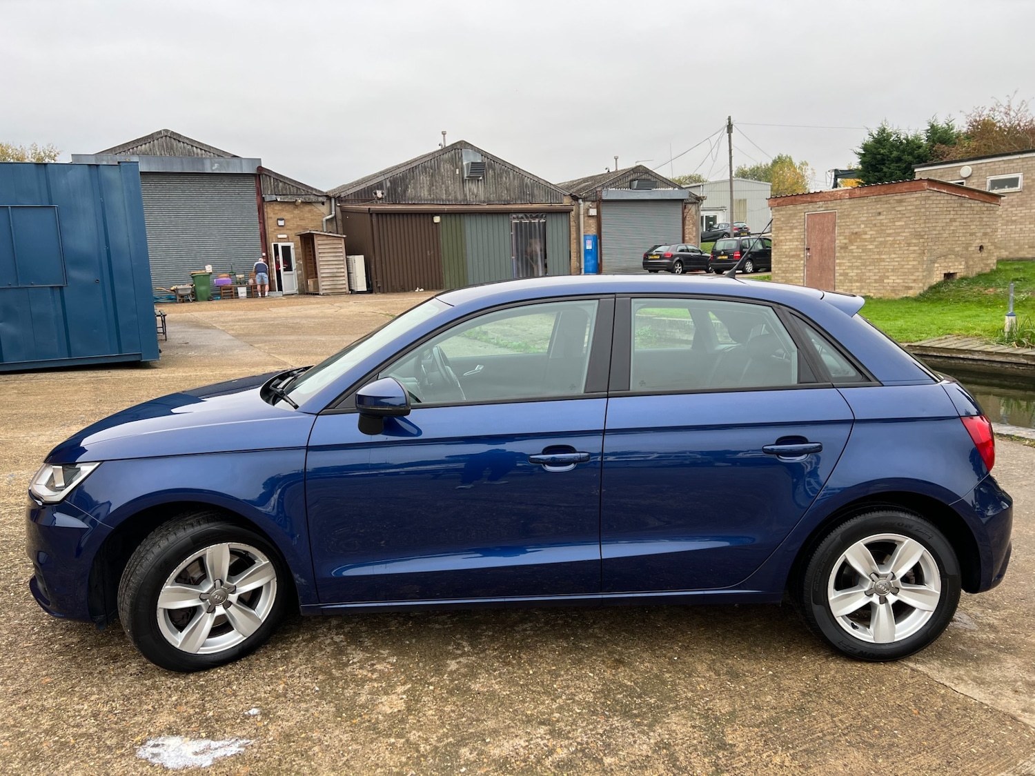 Used Audi A1 2015 for sale - 76264469: Photo 10