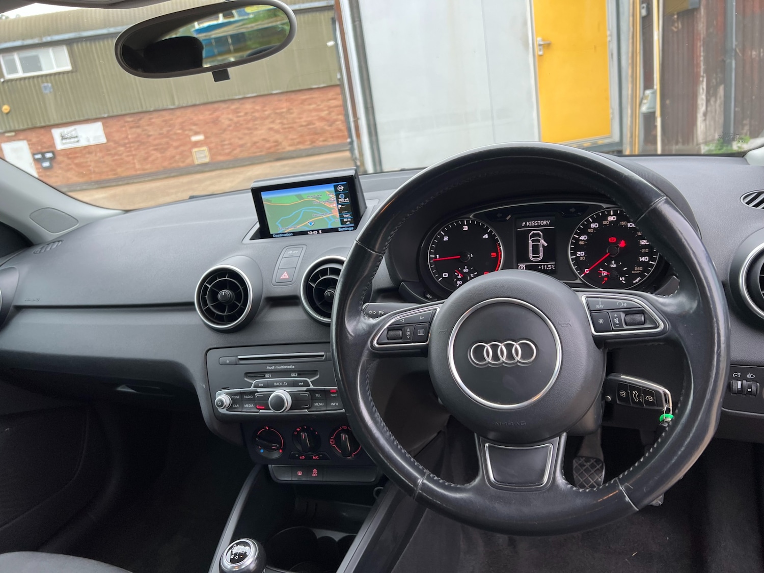 Used Audi A1 2015 for sale - 76264469: Photo 15