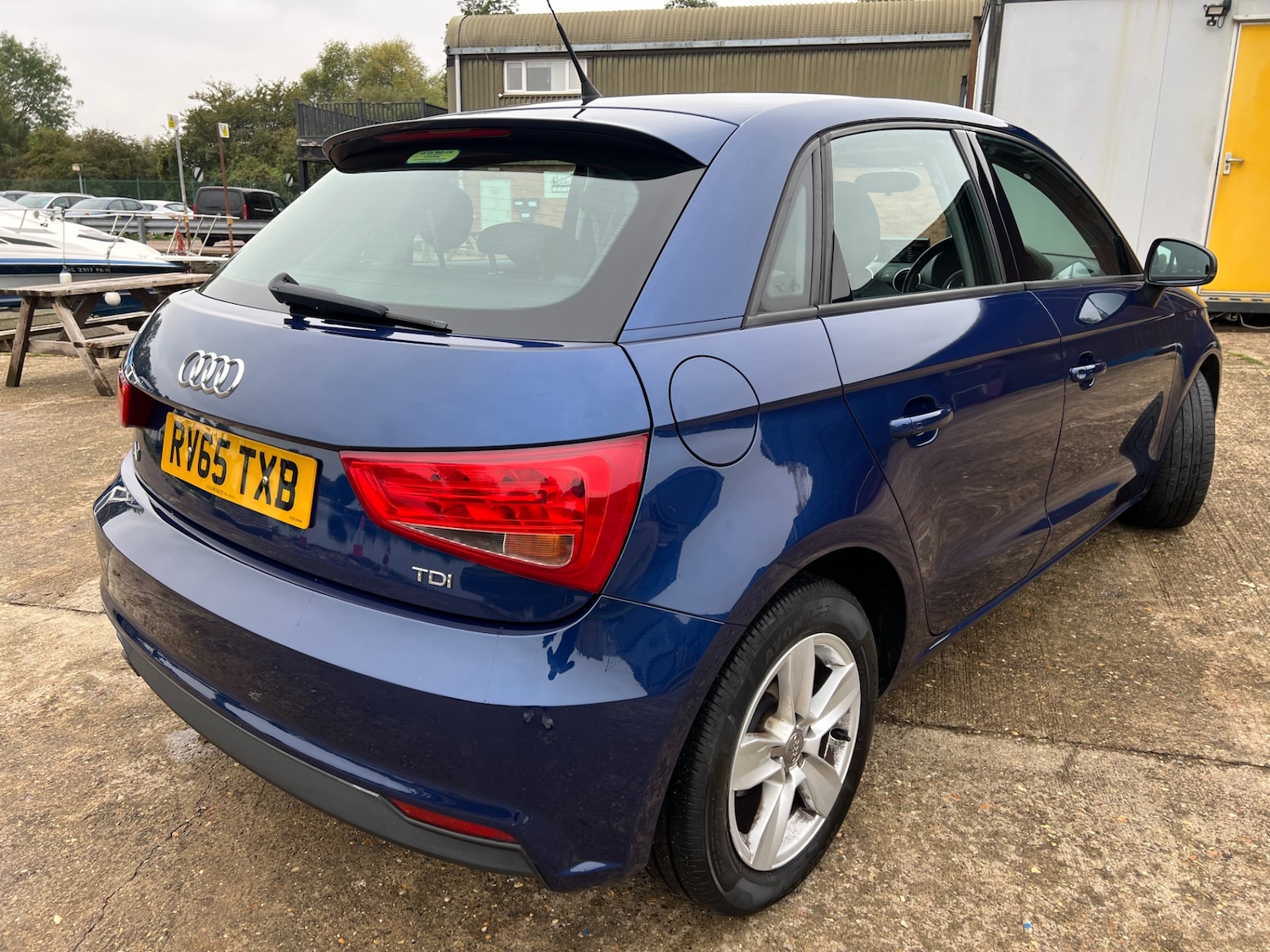 Used Audi A1 2015 for sale - 76264469: Photo 5