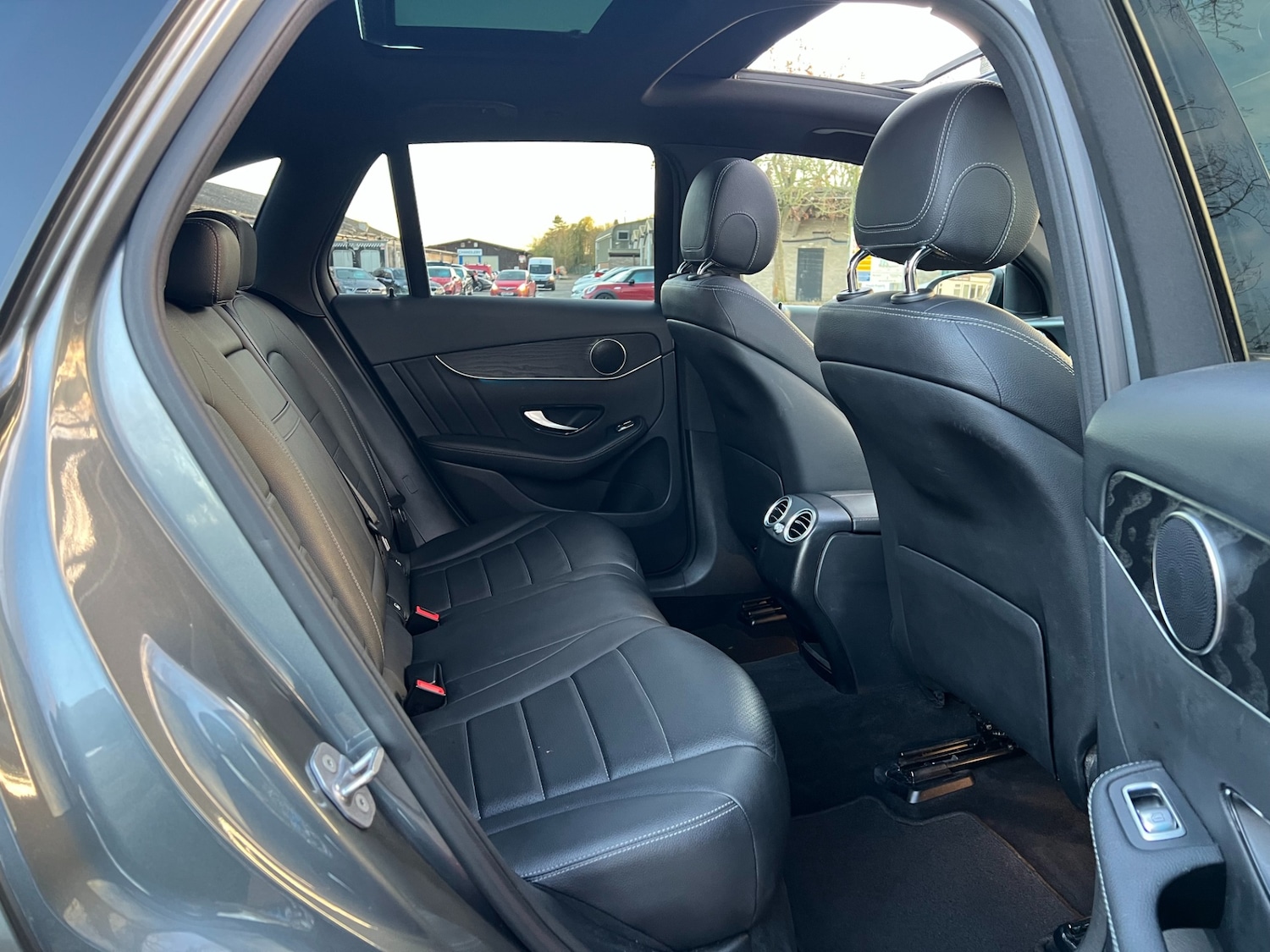 Used Mercedes-Benz GLC 2019 for sale - 76696571: Photo 27