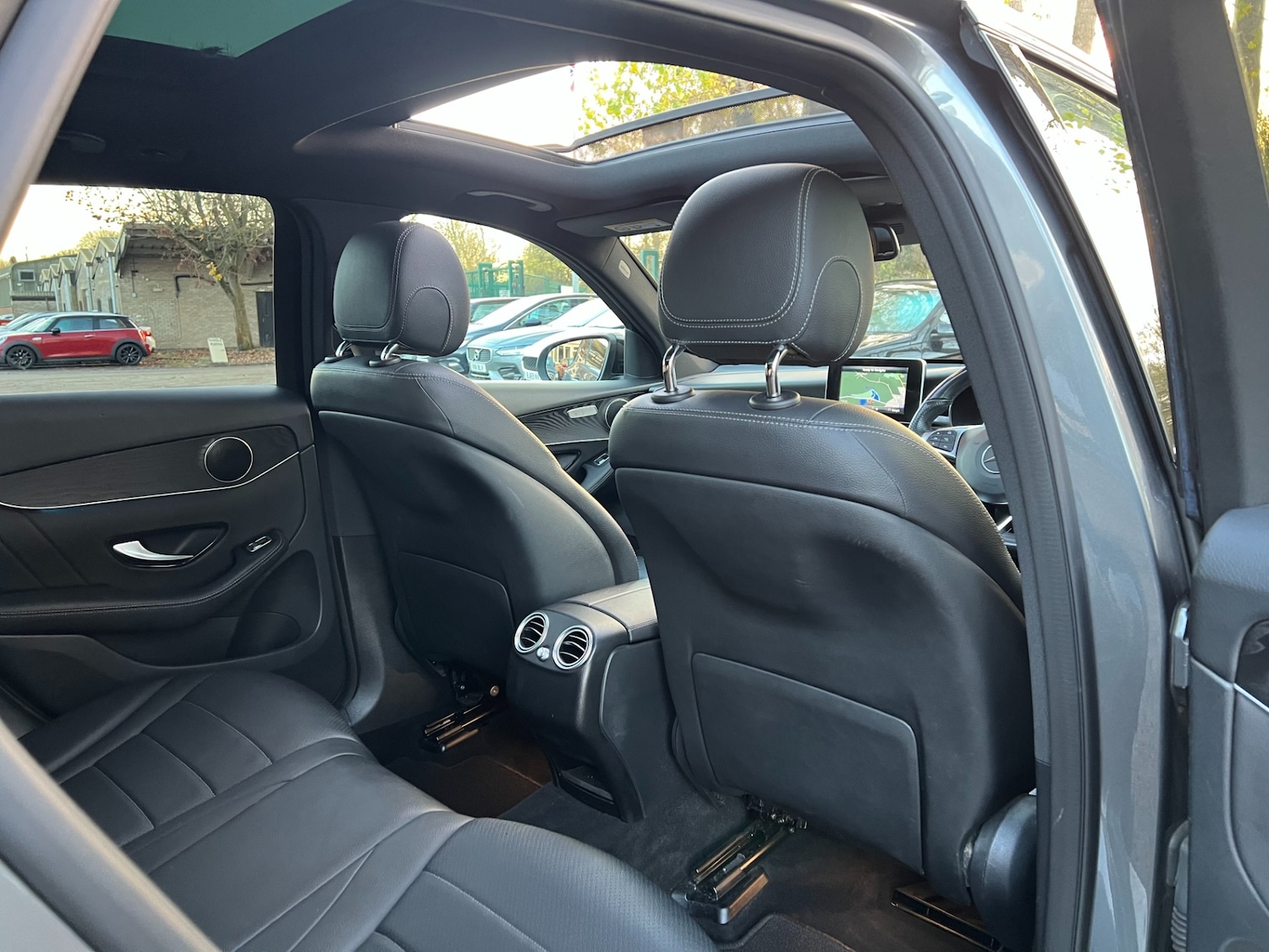 Used Mercedes-Benz GLC 2019 for sale - 76696571: Photo 28