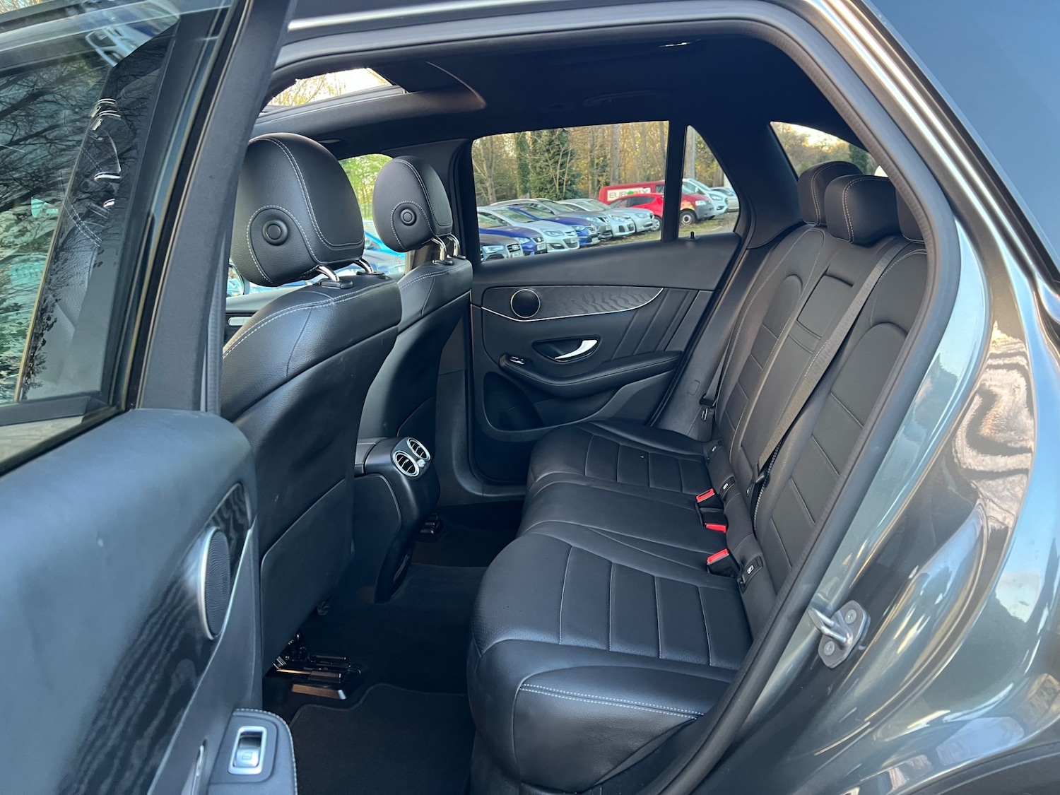 Used Mercedes-Benz GLC 2019 for sale - 76696571: Photo 31