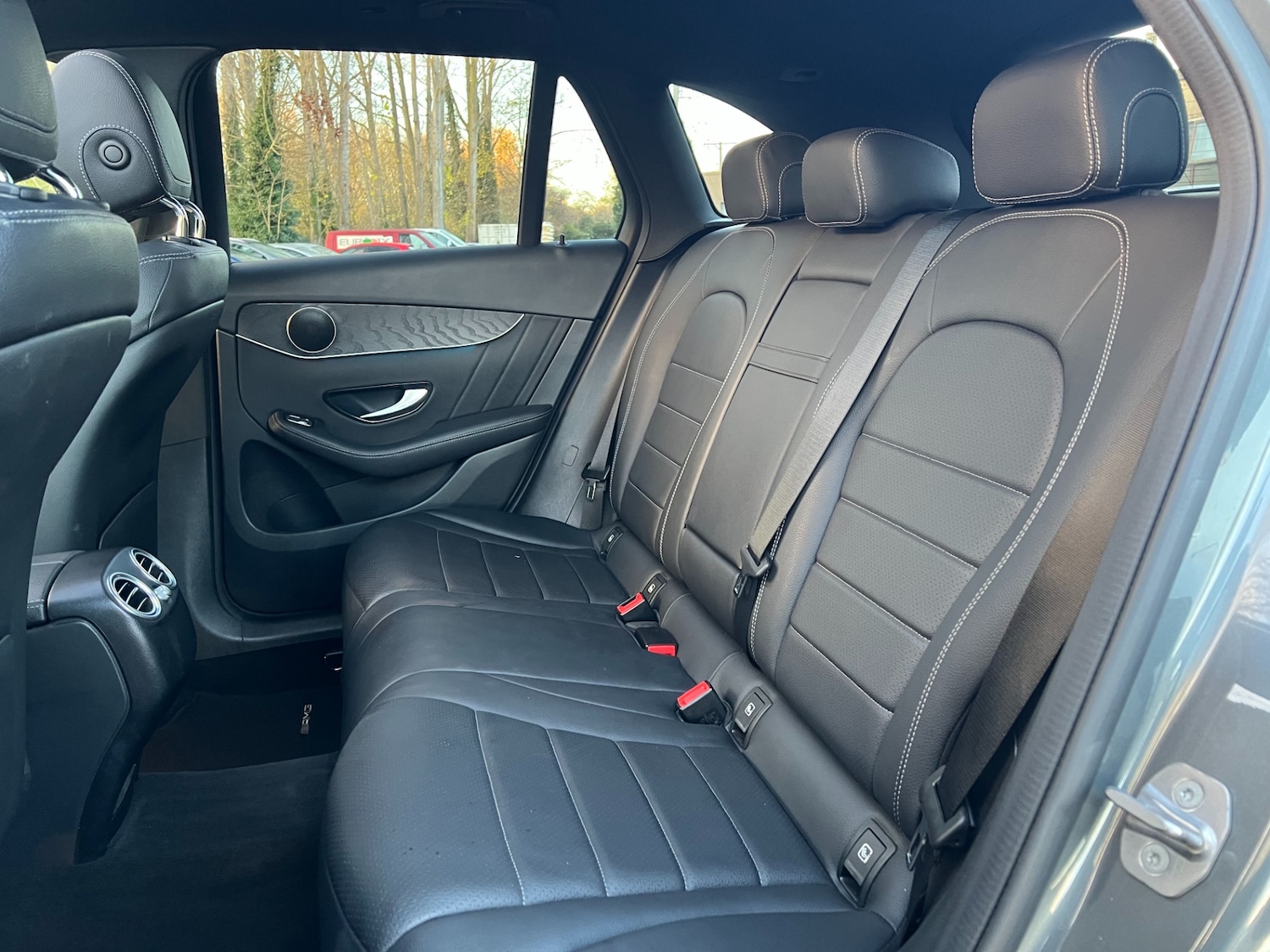 Used Mercedes-Benz GLC 2019 for sale - 76696571: Photo 32