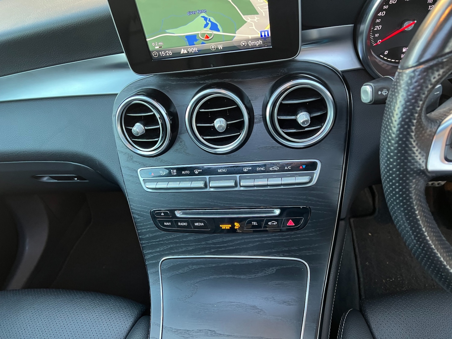 Used Mercedes-Benz GLC 2019 for sale - 76696571: Photo 38