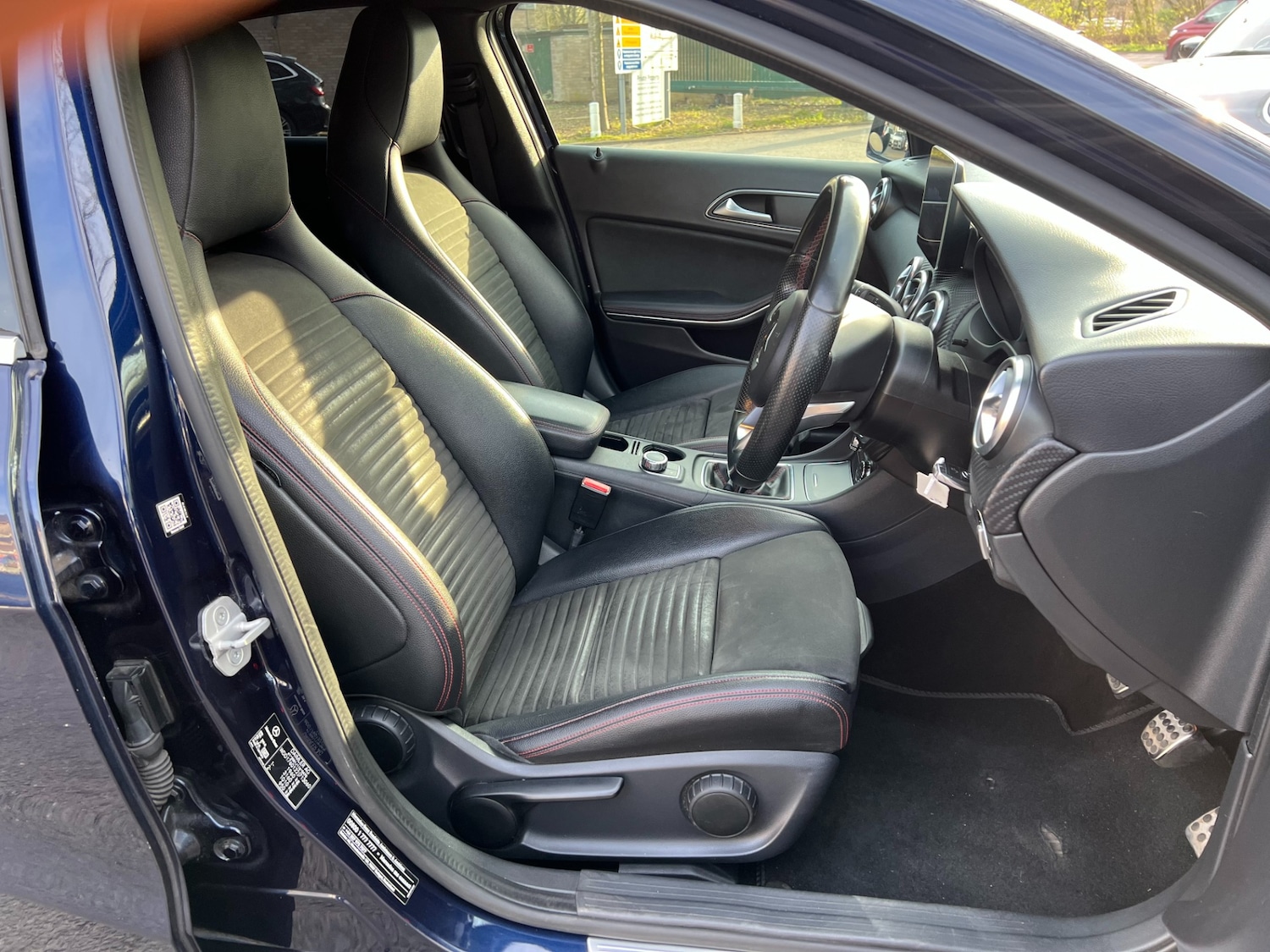 Used Mercedes-Benz A-Class 2017 for sale - 77951056: Photo 25