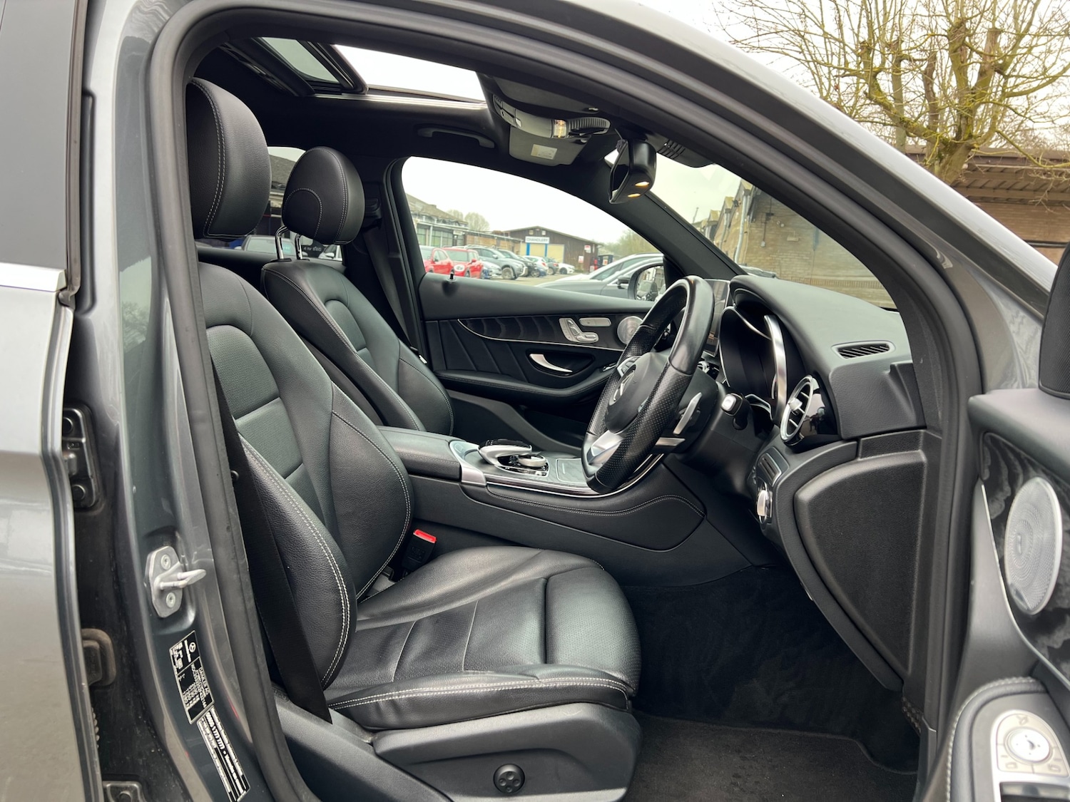 Used Mercedes-Benz GLC 2018 for sale - 77746409: Photo 24