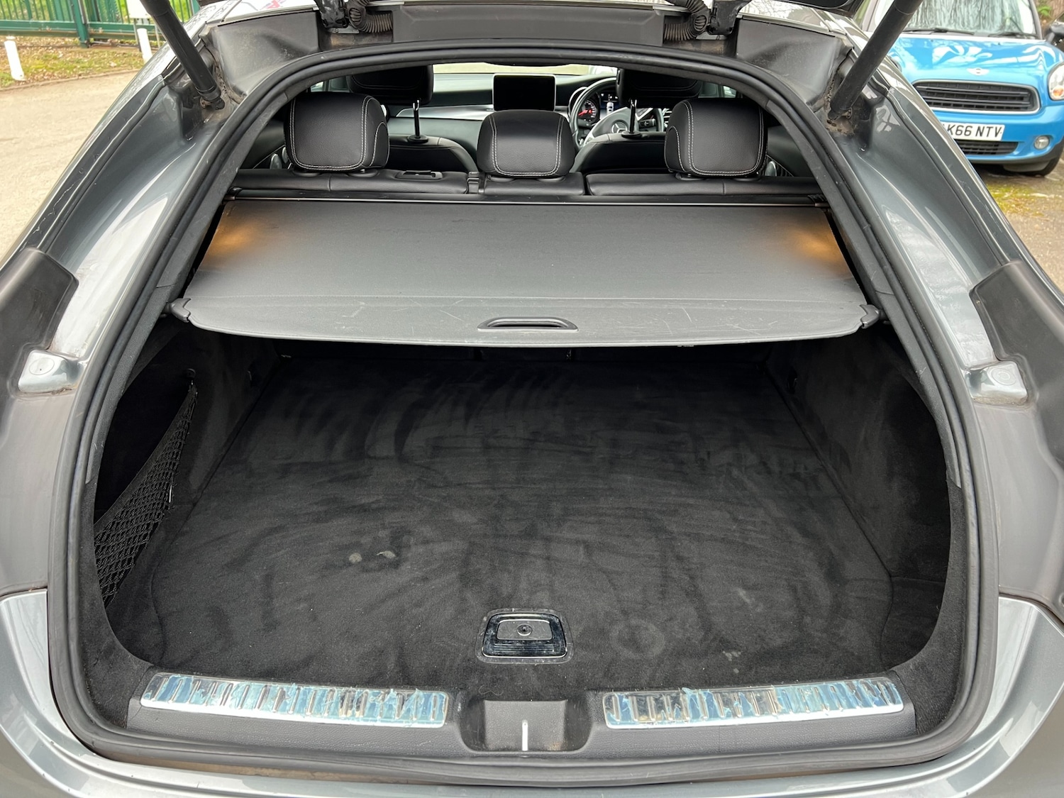 Used Mercedes-Benz GLC 2018 for sale - 77746409: Photo 9