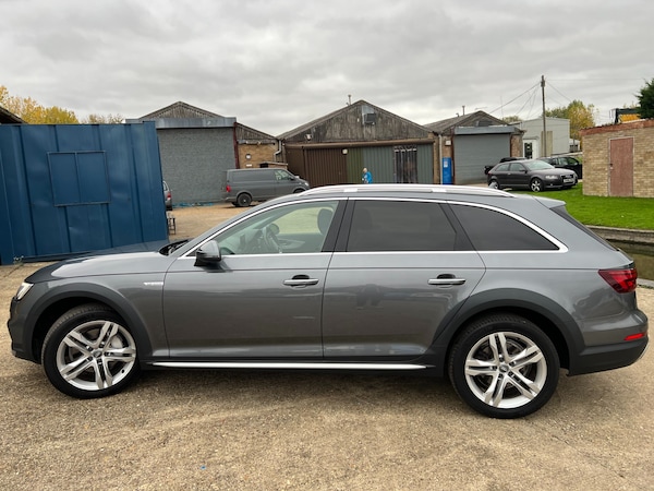 Used Audi A4 Allroad 2018 for sale - 76276051: Photo 12