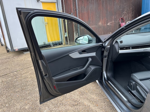 Used Audi A4 Allroad 2018 for sale - 76276051: Photo 37